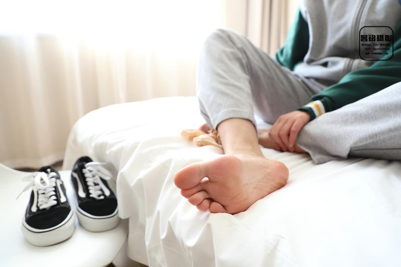 图片[76]-[誉铭传媒]袜足摄影 2023年《微信客户群第二套作品》[90P] – 速更版-美库