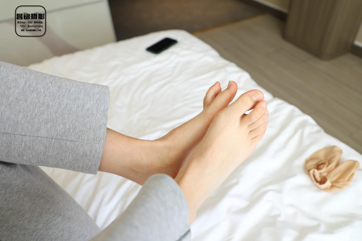 图片[82]-[誉铭传媒]袜足摄影 2023年《微信客户群第二套作品》[90P] – 速更版-美库