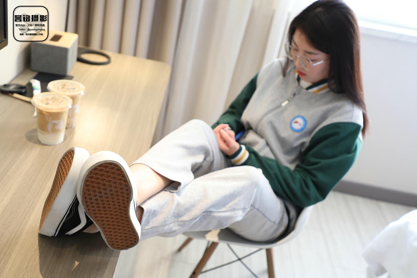 图片[87]-[誉铭传媒]袜足摄影 2023年《微信客户群第二套作品》[90P] – 速更版-美库