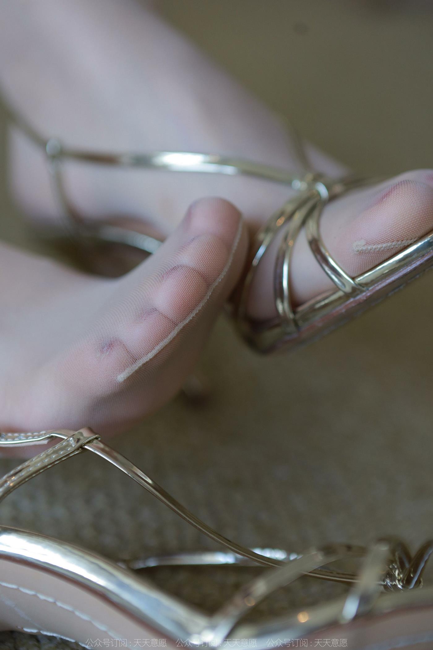 图片[10]-[IESS异思趣向] 2022.08.19 丝享家1182：小婕《白色房间》[83P] – 速更版-美库