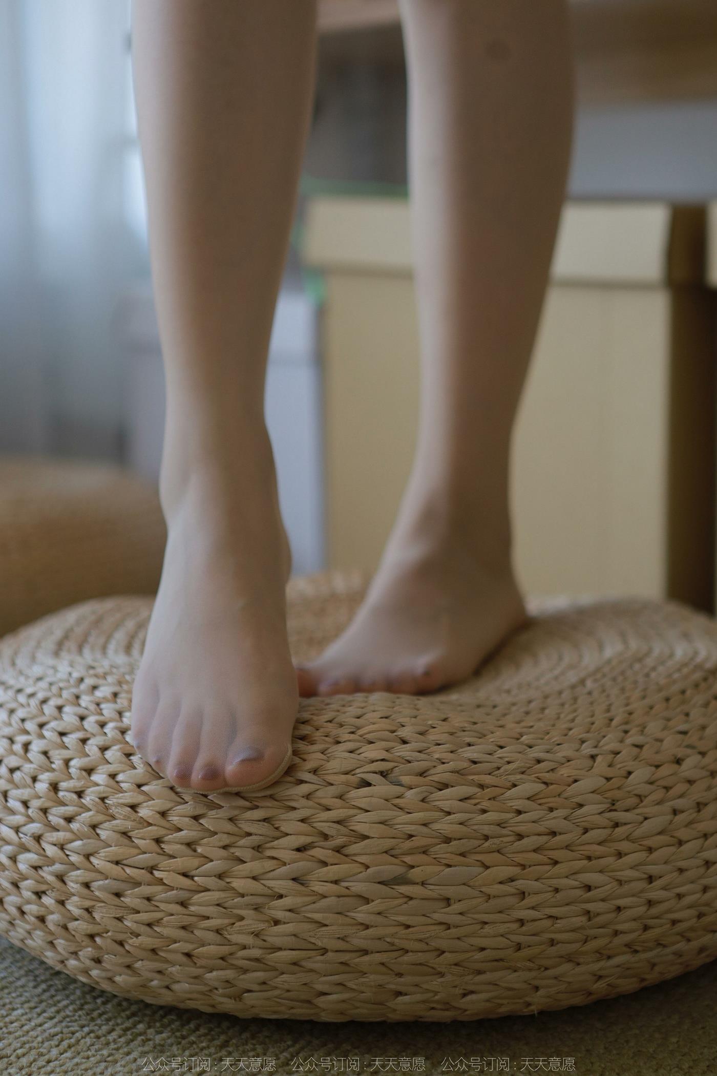 图片[35]-[IESS异思趣向] 2022.08.19 丝享家1182：小婕《白色房间》[83P] – 速更版-美库