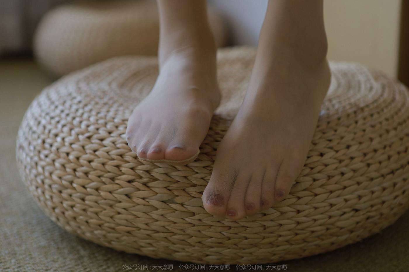 图片[36]-[IESS异思趣向] 2022.08.19 丝享家1182：小婕《白色房间》[83P] – 速更版-美库