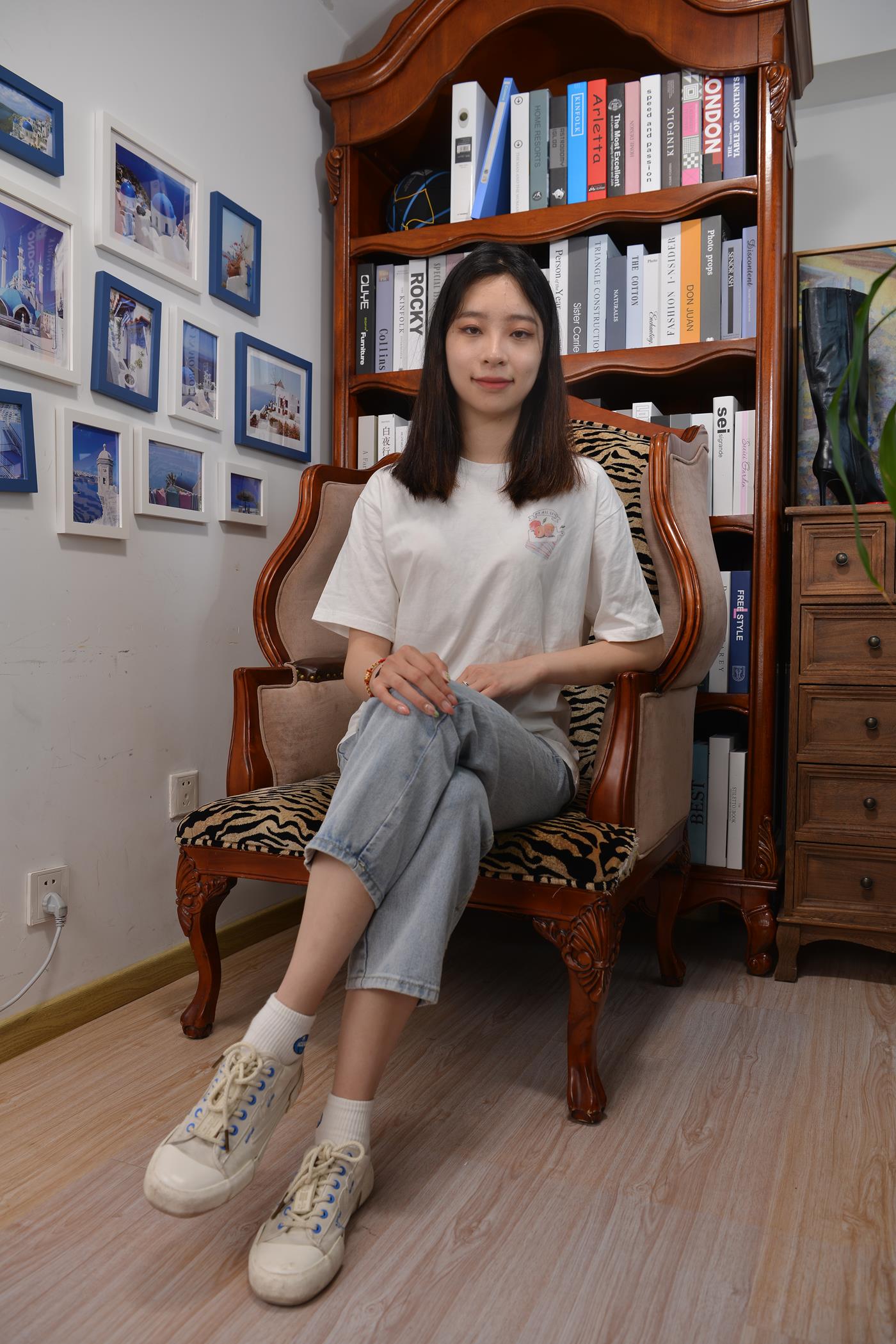 图片[13]-[Sexy Asian Girls Feet] No.017 美女YIYI姓感的40码大脚丫 [122P] – 速更版-美库