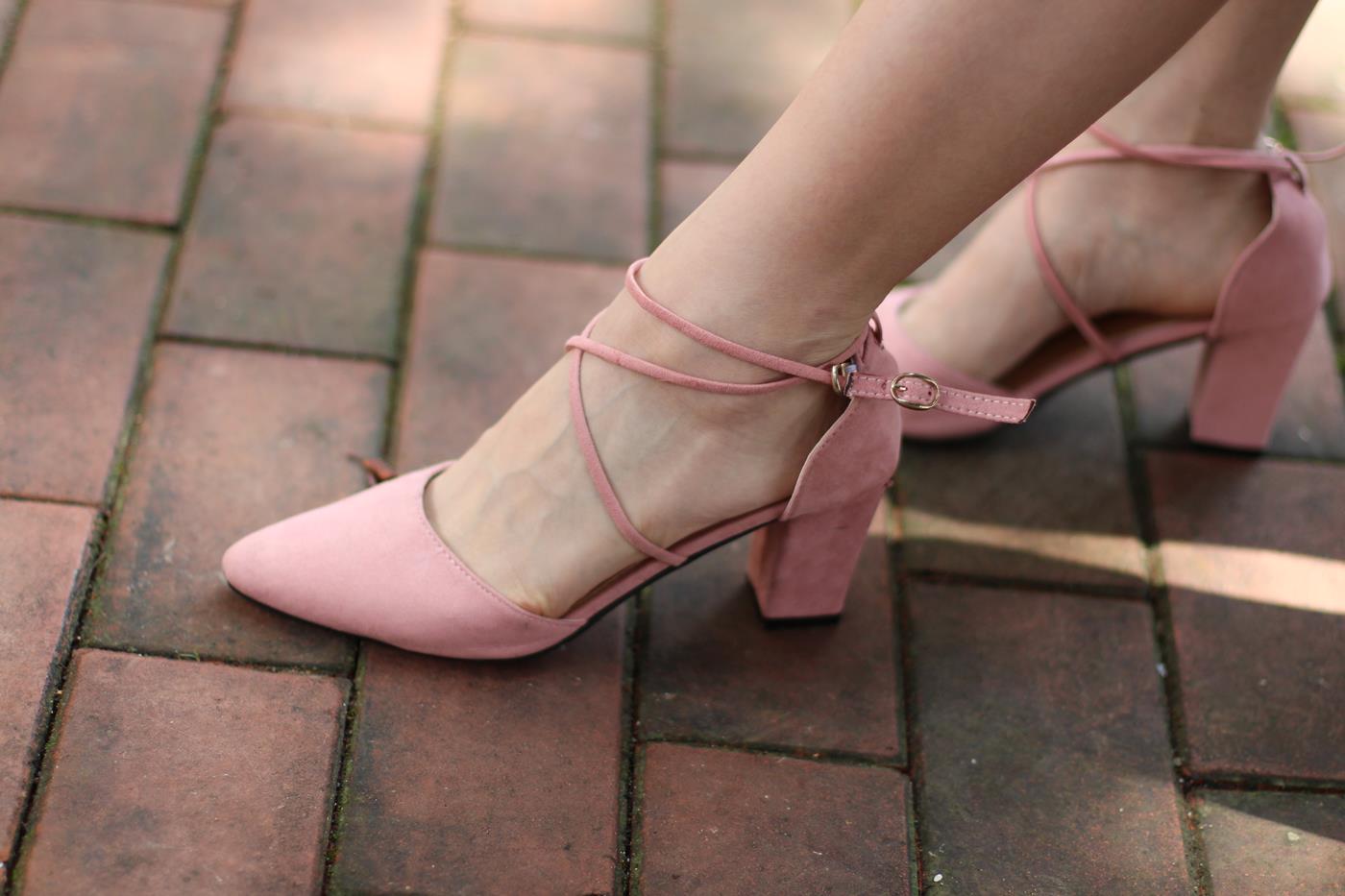 图片[25]-Ecologygreen摄影作品 NO.008 大一萌妹字的高跟每足 船型黑袜 [51P] – 速更版-美库