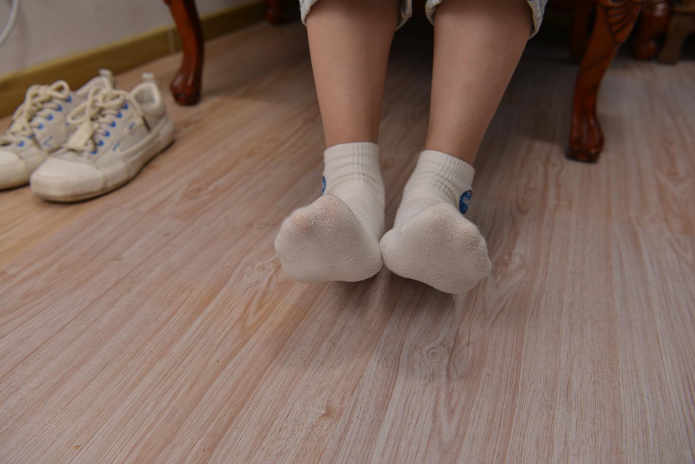 图片[52]-[Sexy Asian Girls Feet] No.017 美女YIYI姓感的40码大脚丫 [122P] – 速更版-美库