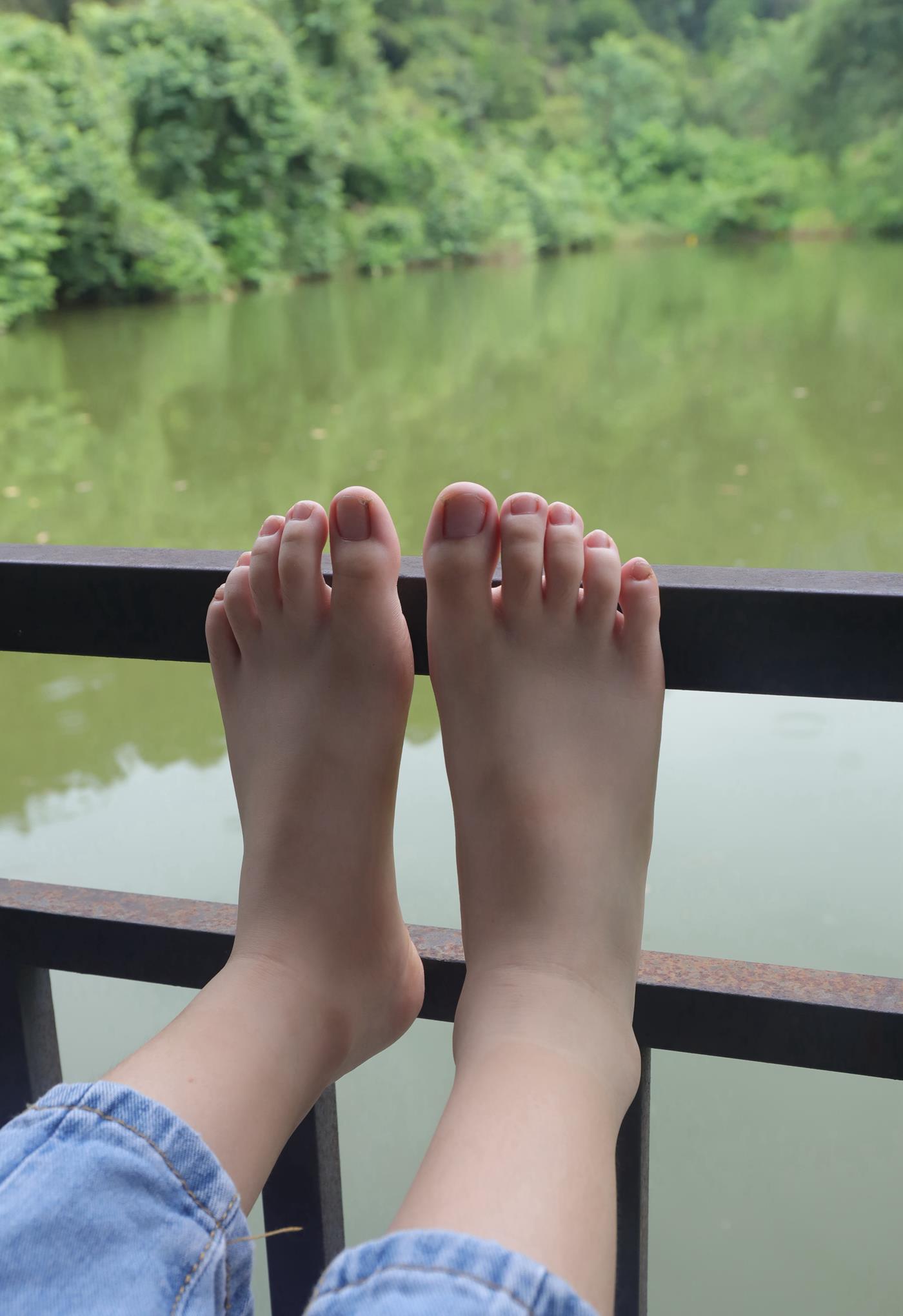 图片[84]-[Pary学生模拍] No.035 表妹与小芳拍完美jiao拍食物去 [91P] – 速更版-美库