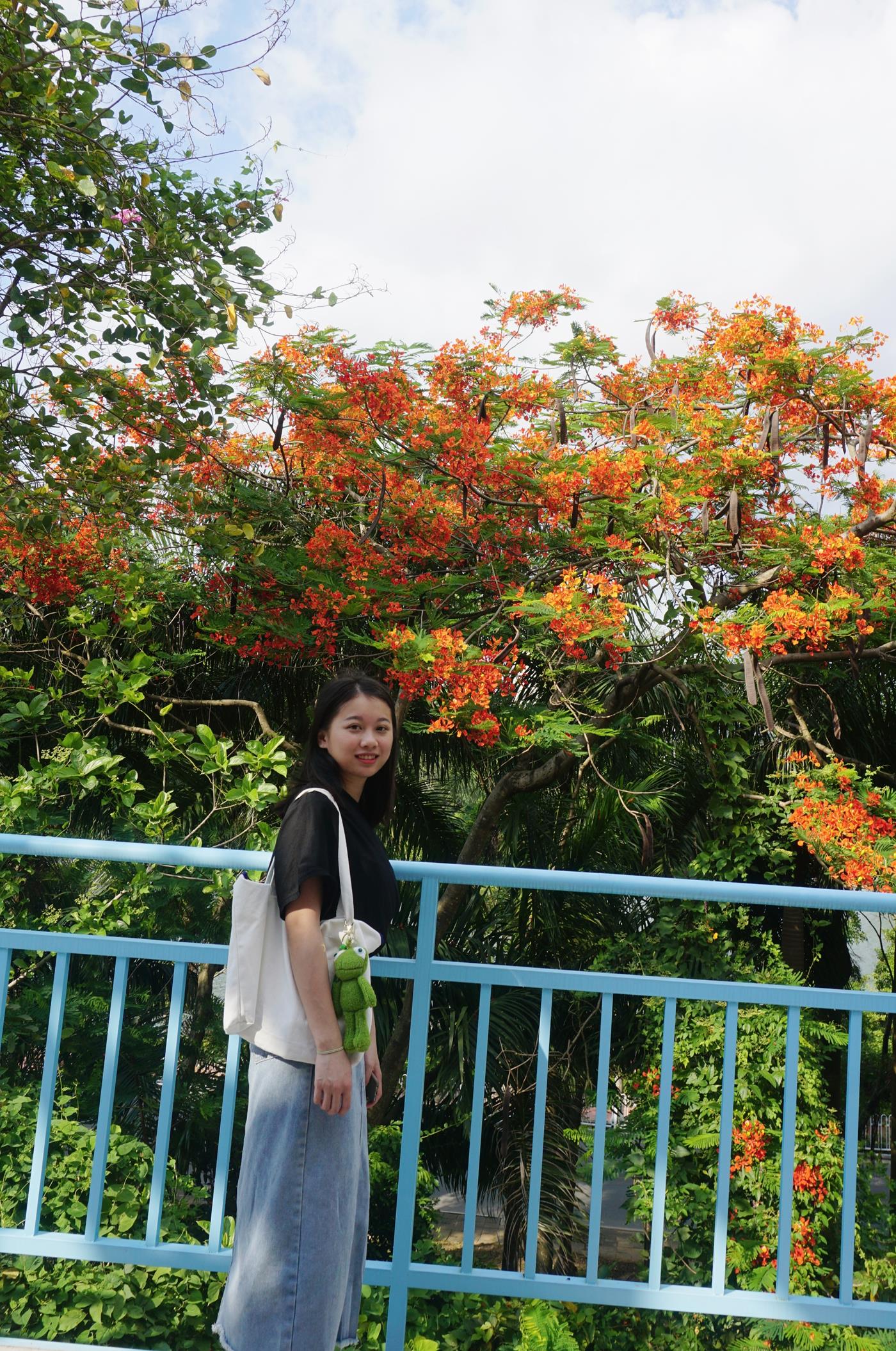 图片[17]-[Pary学生模拍] No.036 莹莹赤脚游玩创意产业园 [145P] – 速更版-美库