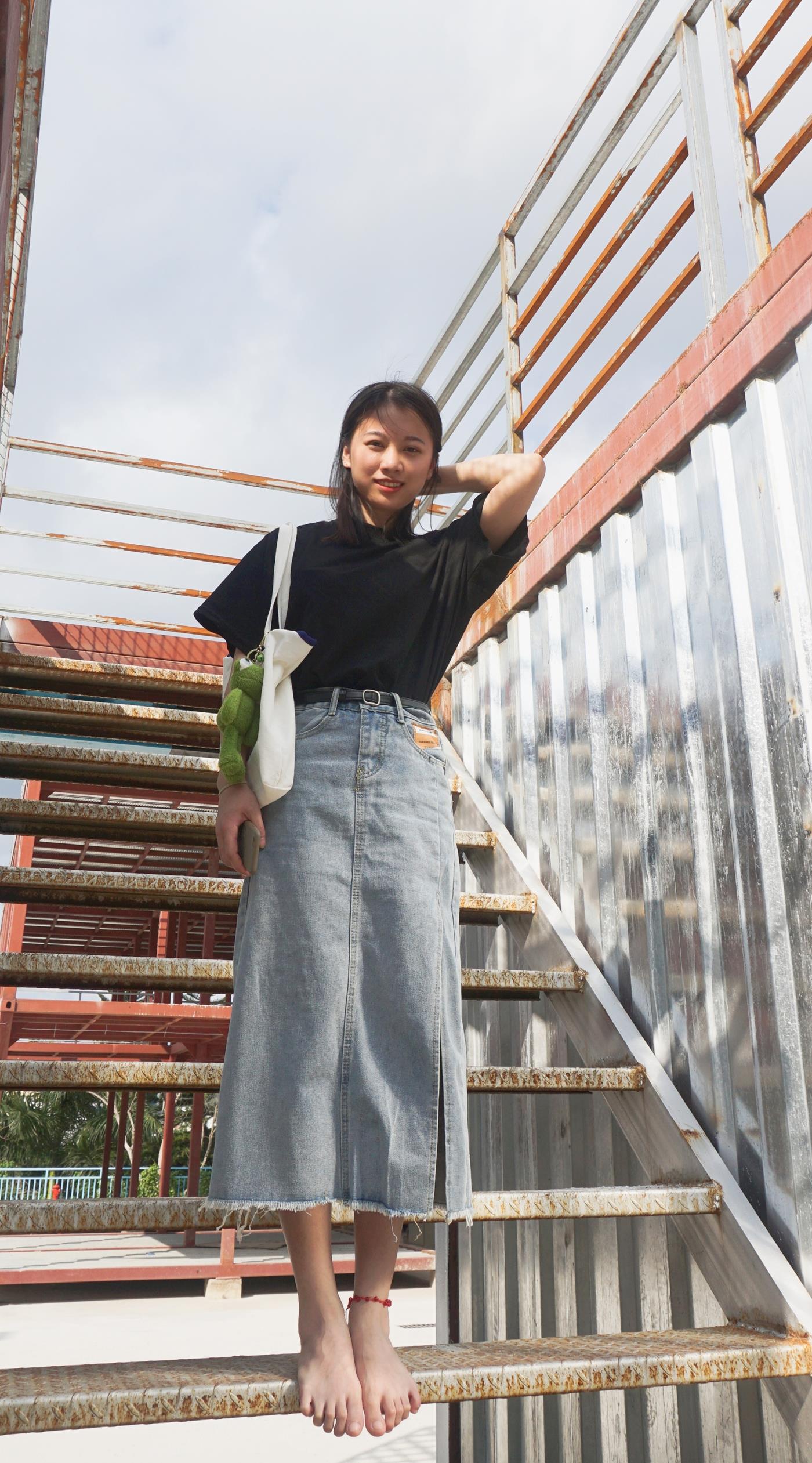 图片[28]-[Pary学生模拍] No.036 莹莹赤脚游玩创意产业园 [145P] – 速更版-美库