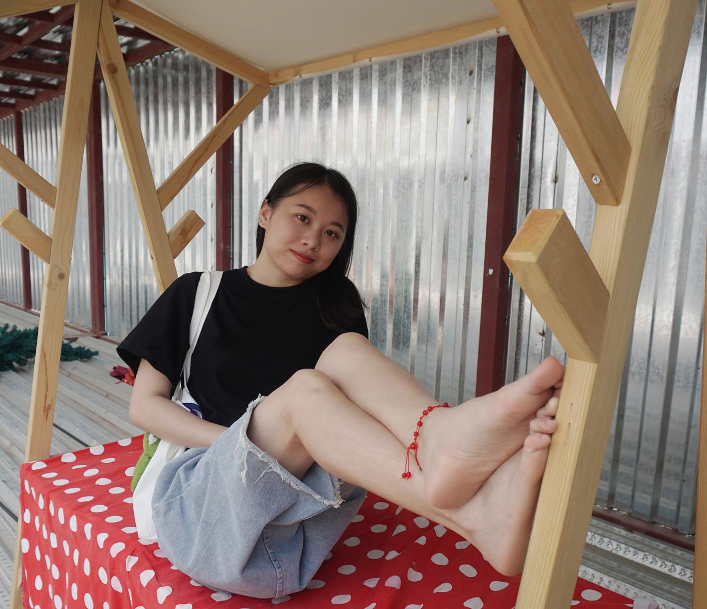 图片[33]-[Pary学生模拍] No.036 莹莹赤脚游玩创意产业园 [145P] – 速更版-美库