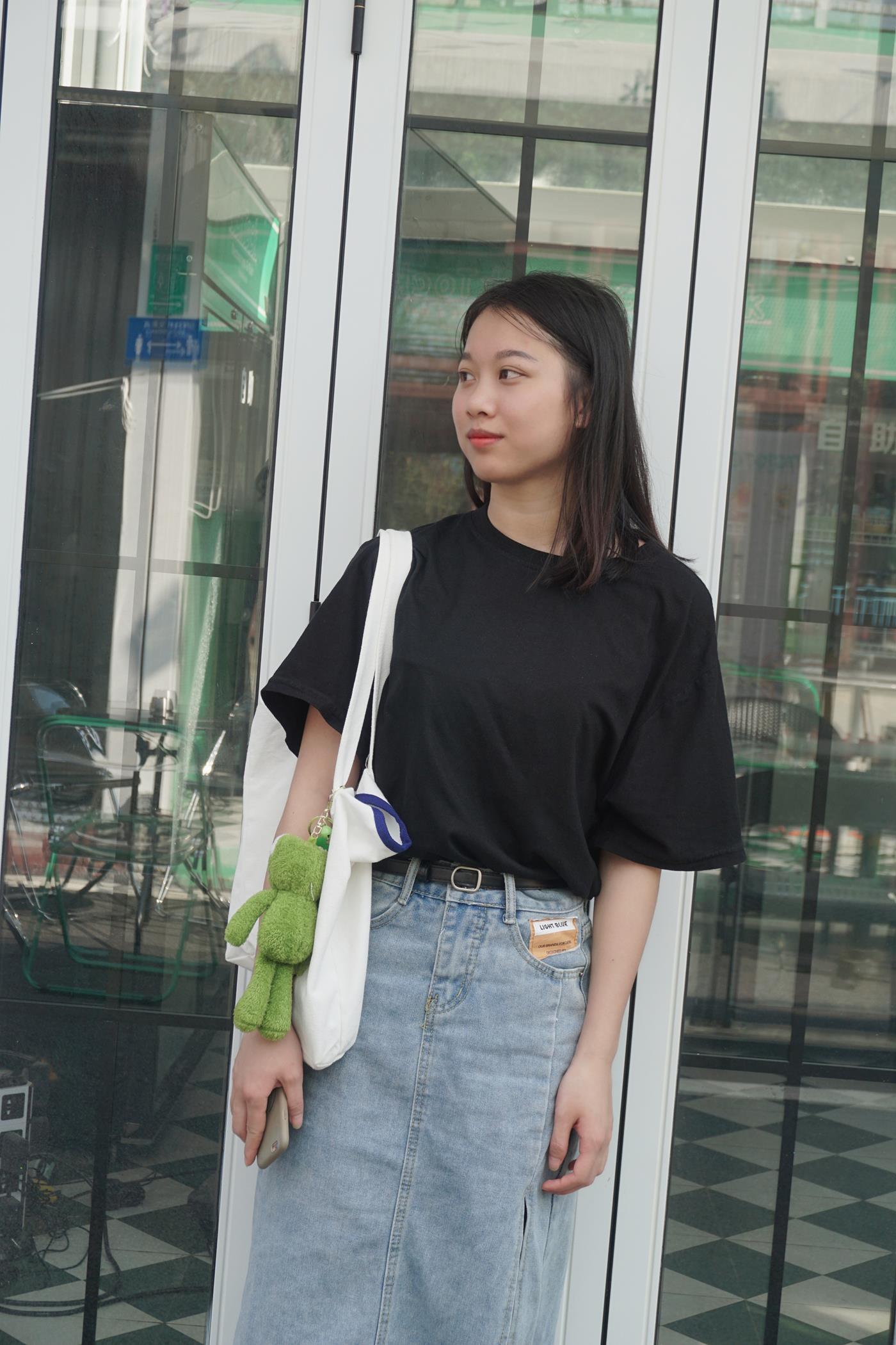 图片[44]-[Pary学生模拍] No.036 莹莹赤脚游玩创意产业园 [145P] – 速更版-美库