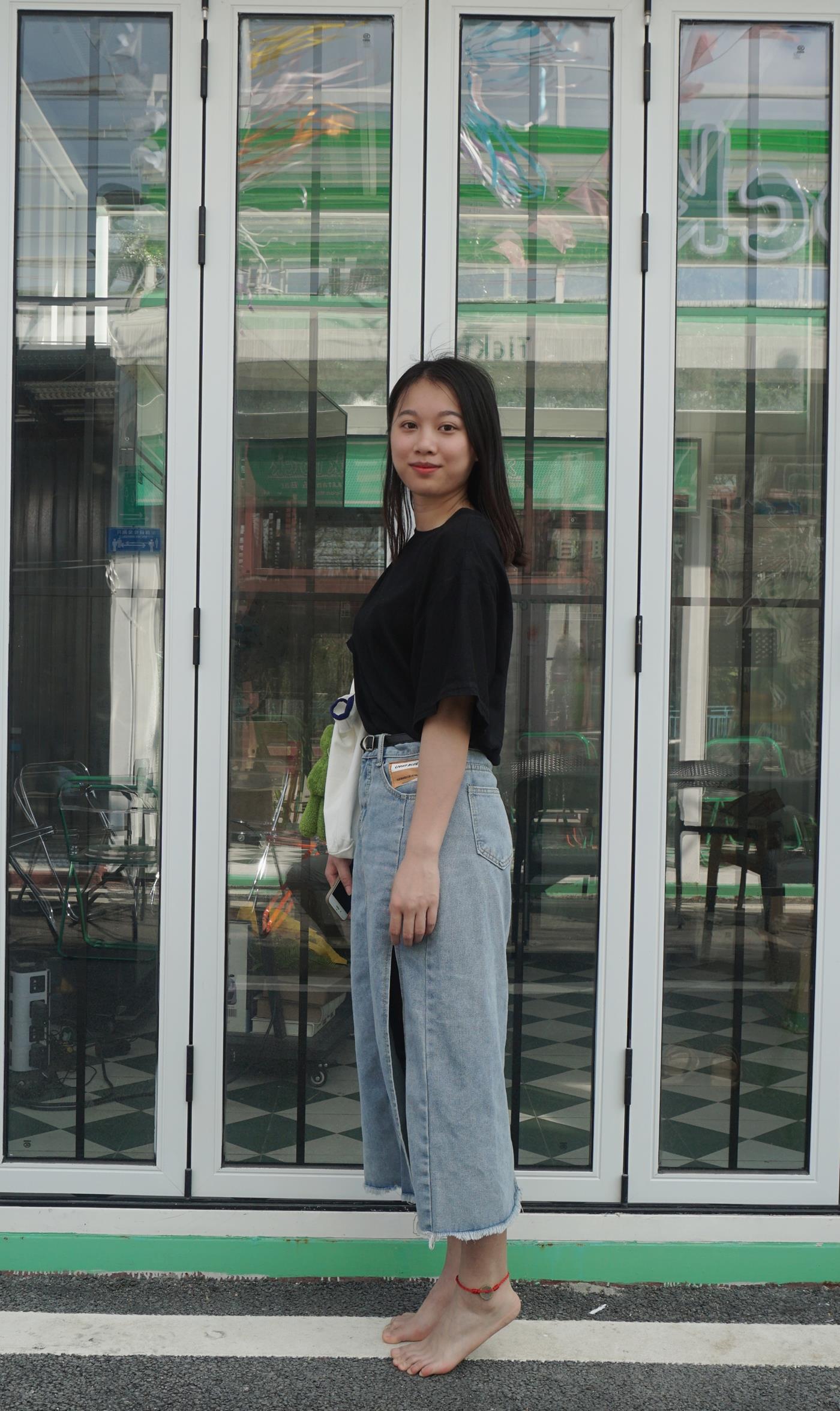 图片[45]-[Pary学生模拍] No.036 莹莹赤脚游玩创意产业园 [145P] – 速更版-美库