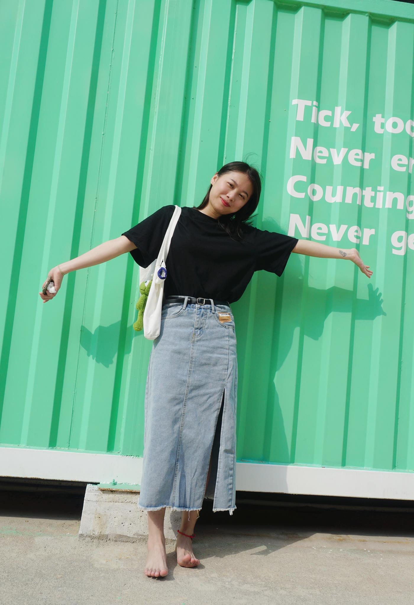 图片[53]-[Pary学生模拍] No.036 莹莹赤脚游玩创意产业园 [145P] – 速更版-美库