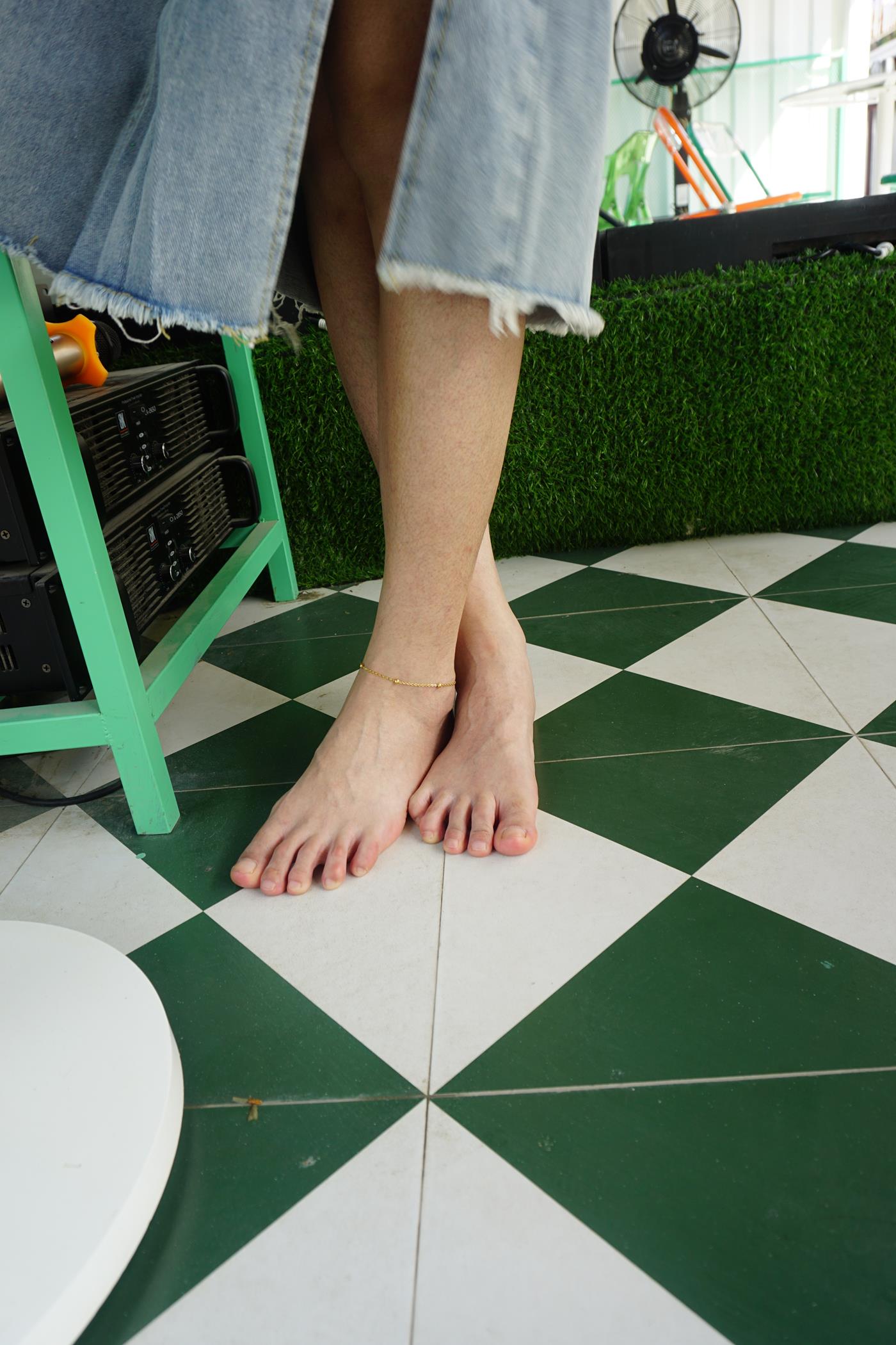 图片[77]-[Pary学生模拍] No.036 莹莹赤脚游玩创意产业园 [145P] – 速更版-美库