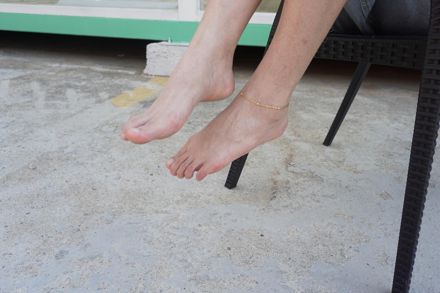 图片[89]-[Pary学生模拍] No.036 莹莹赤脚游玩创意产业园 [145P] – 速更版-美库