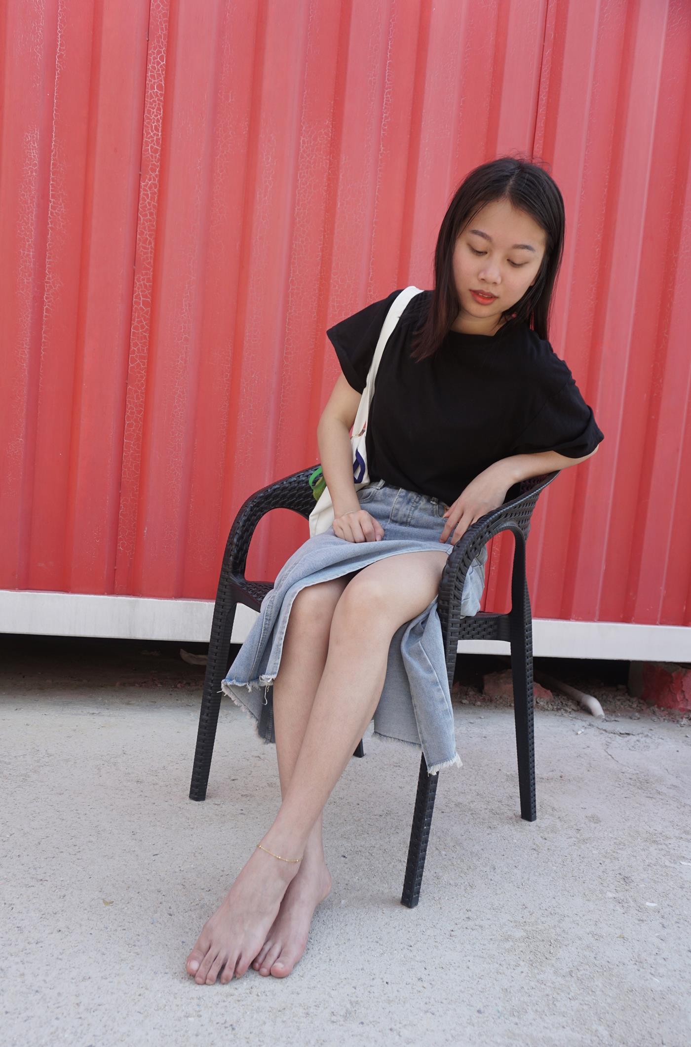 图片[103]-[Pary学生模拍] No.036 莹莹赤脚游玩创意产业园 [145P] – 速更版-美库