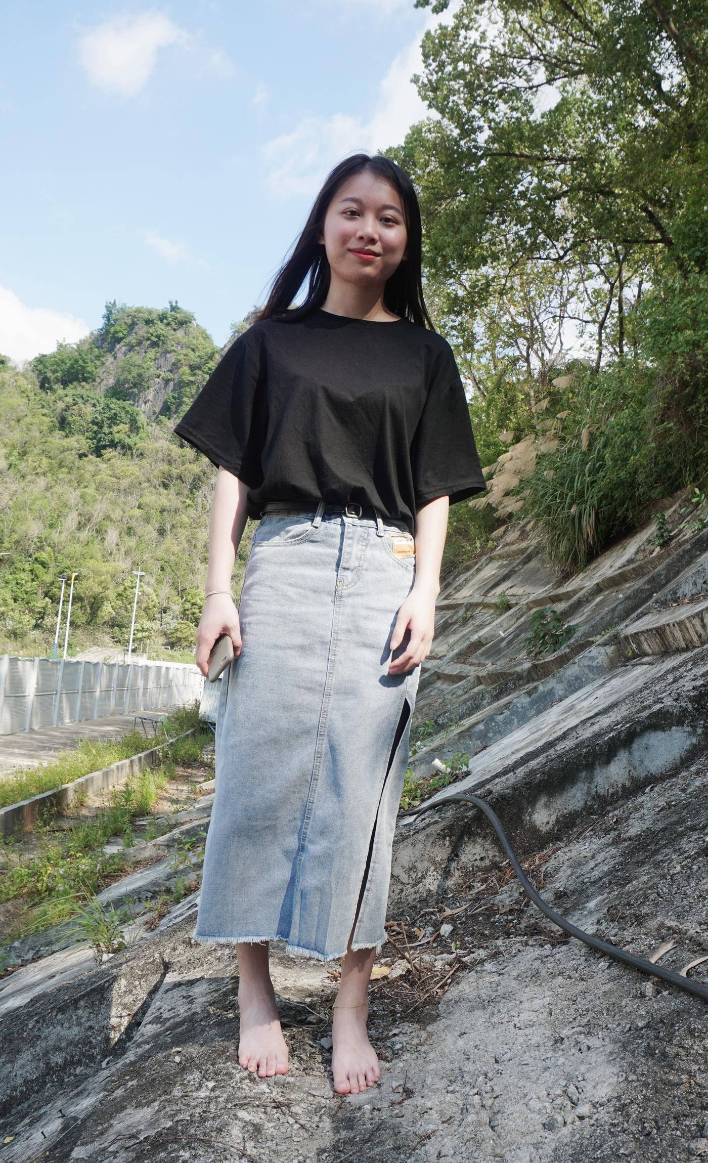 图片[127]-[Pary学生模拍] No.036 莹莹赤脚游玩创意产业园 [145P] – 速更版-美库