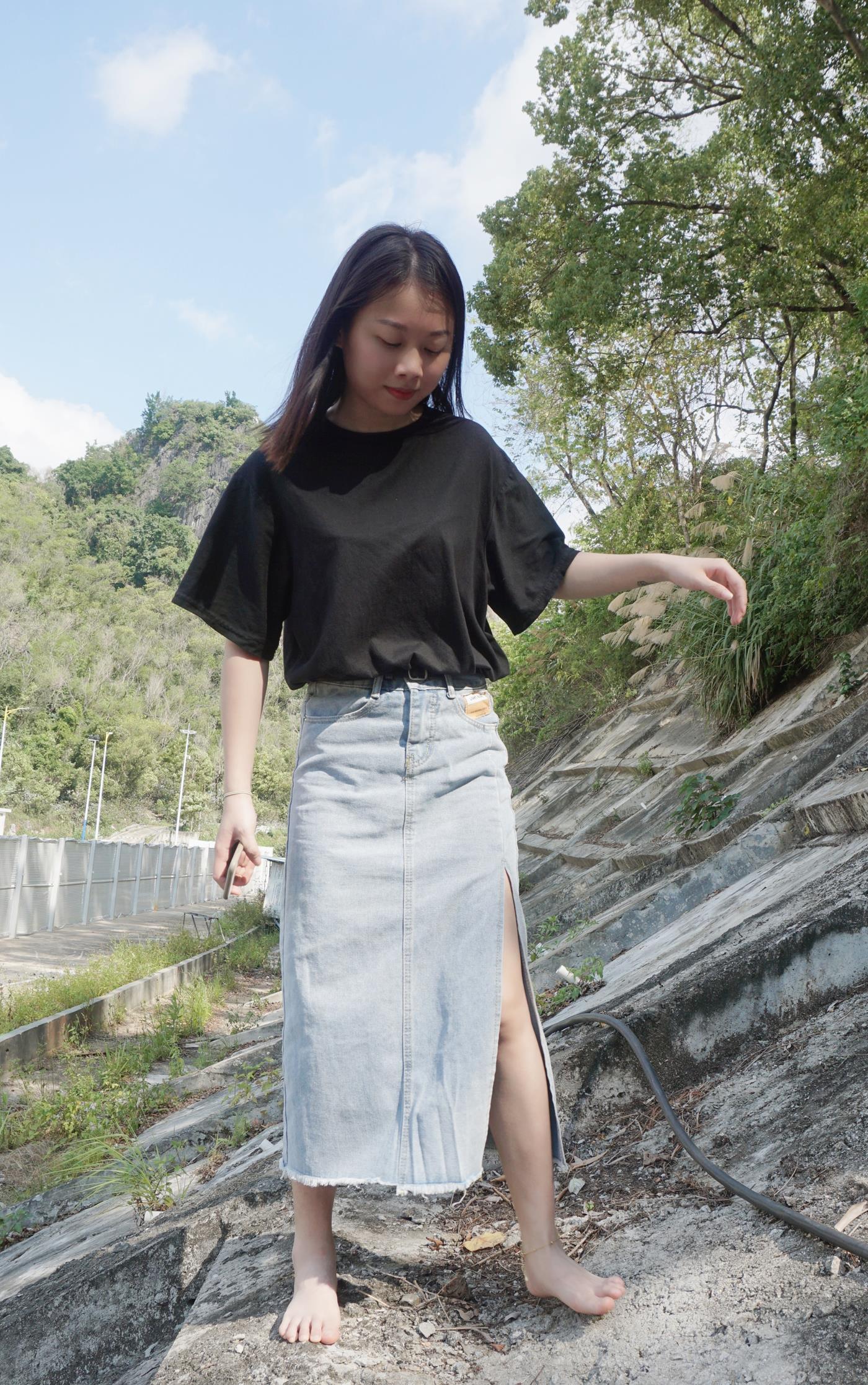 图片[129]-[Pary学生模拍] No.036 莹莹赤脚游玩创意产业园 [145P] – 速更版-美库