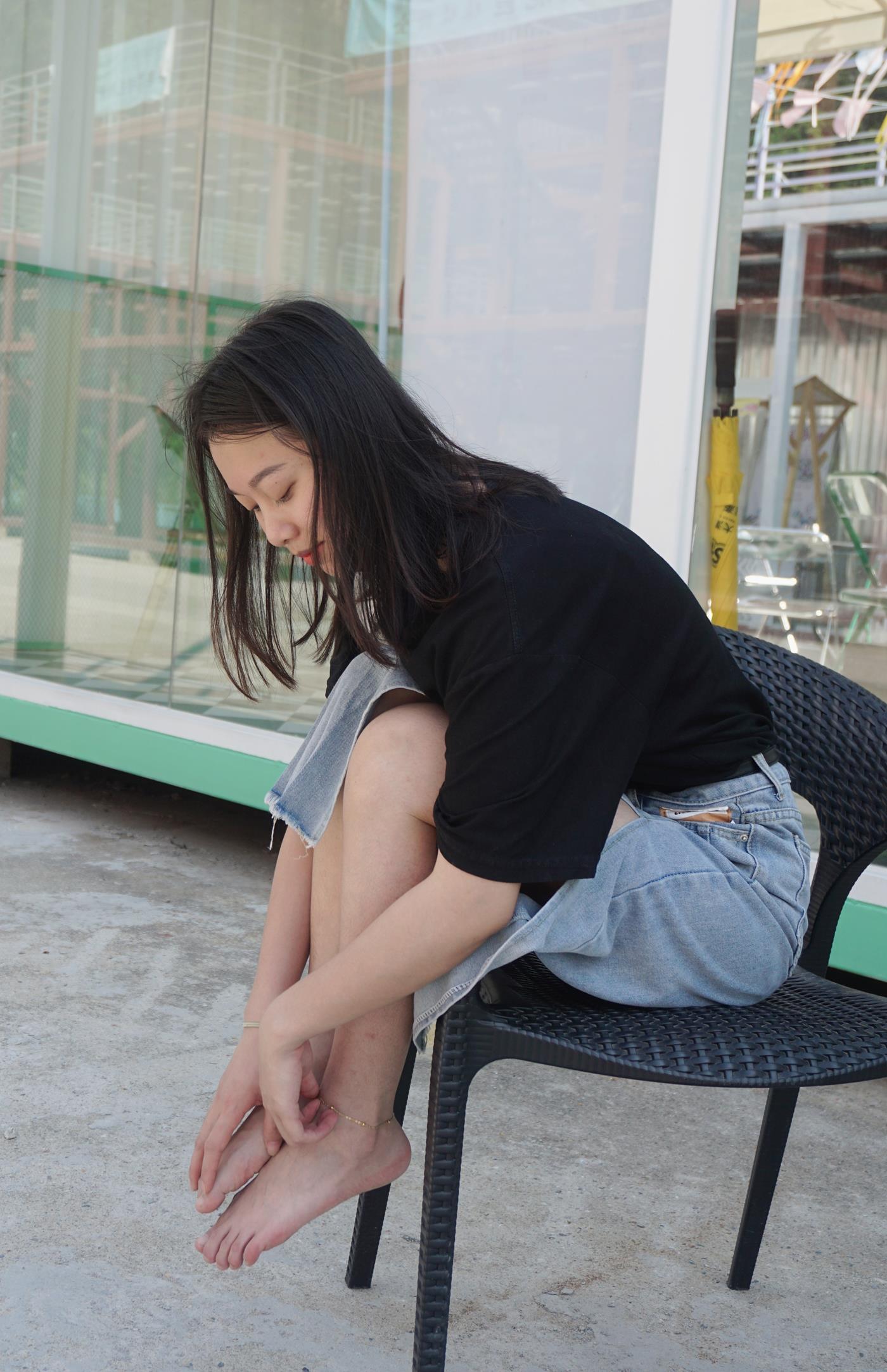 图片[130]-[Pary学生模拍] No.036 莹莹赤脚游玩创意产业园 [145P] – 速更版-美库