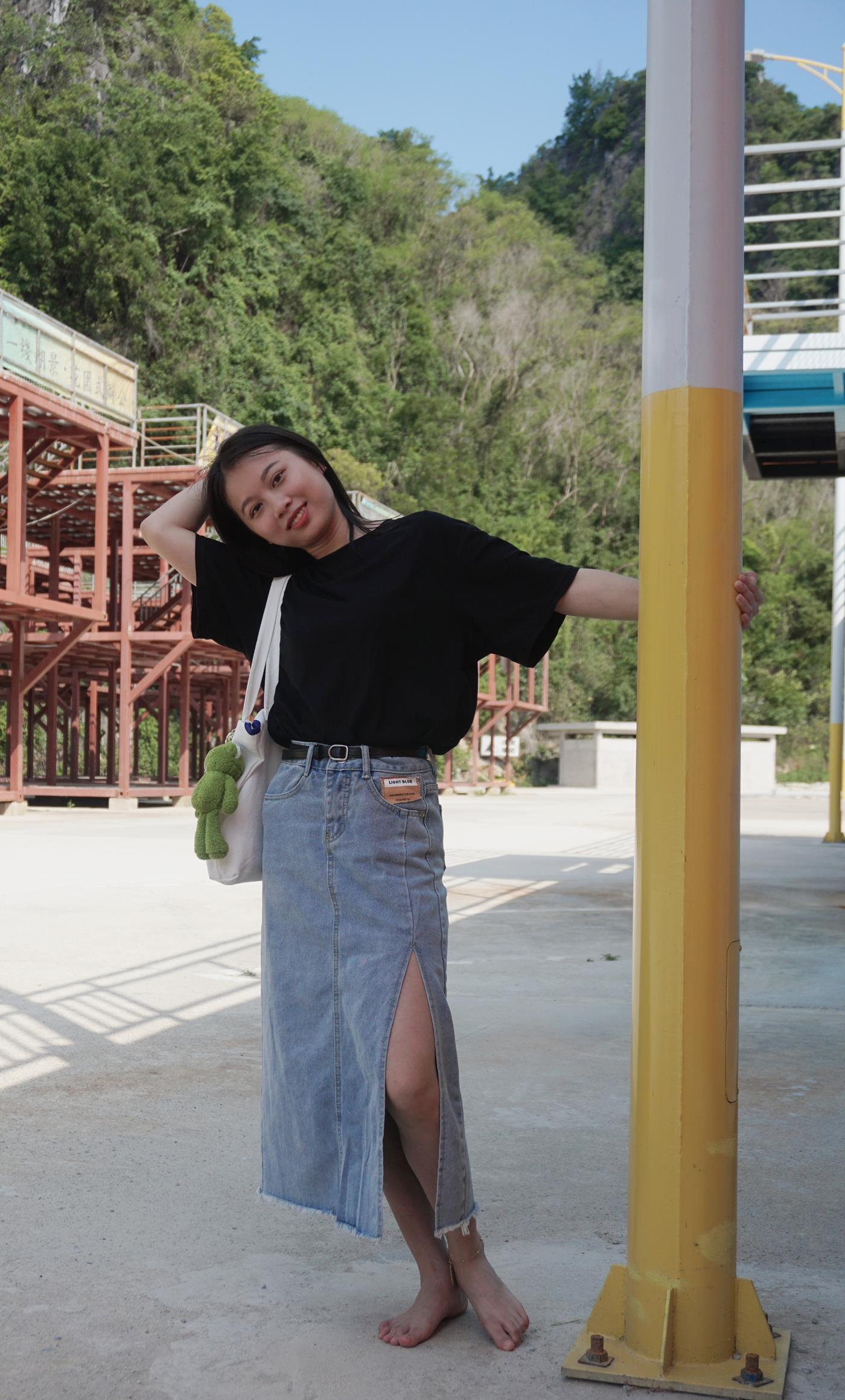 图片[134]-[Pary学生模拍] No.036 莹莹赤脚游玩创意产业园 [145P] – 速更版-美库