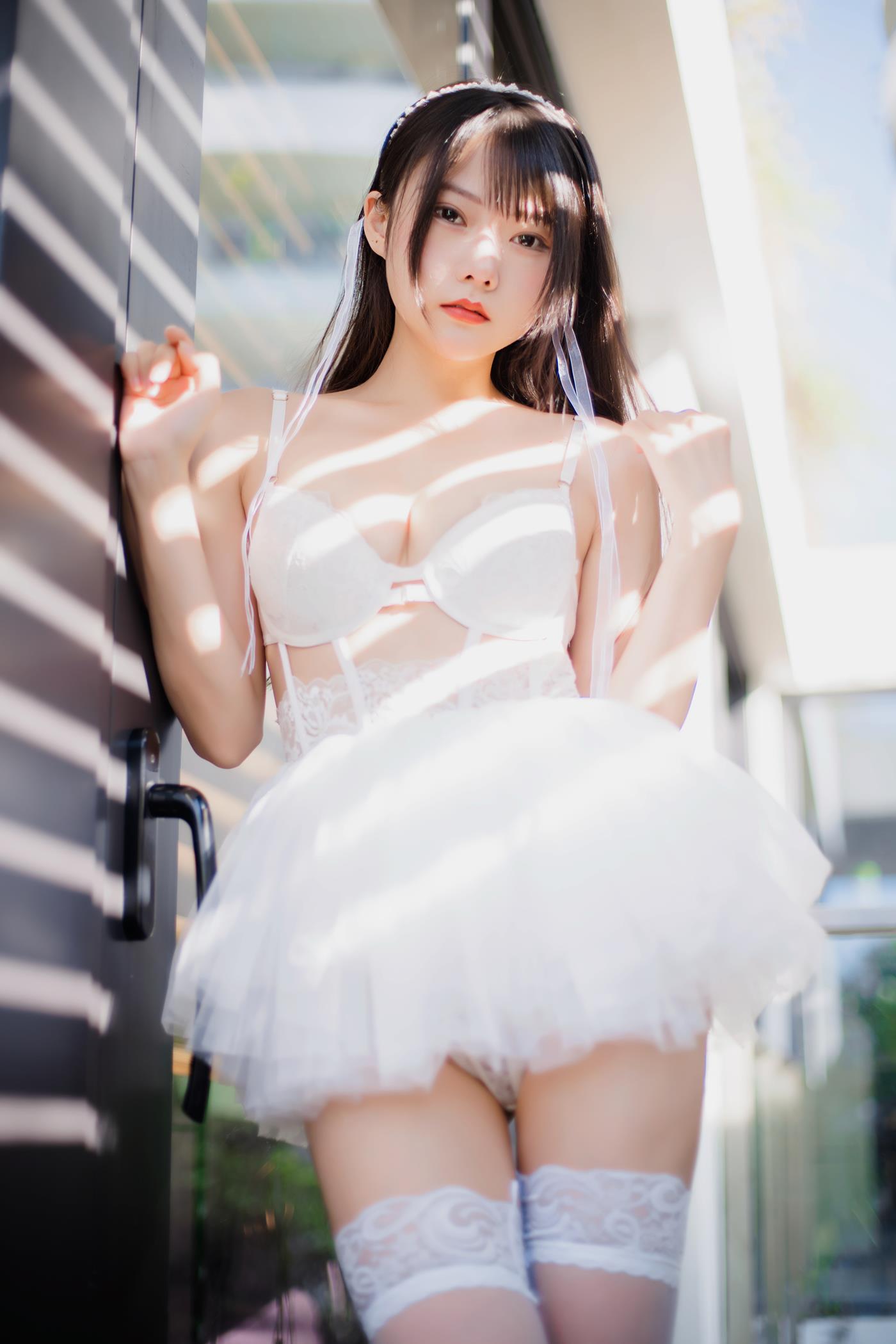 图片[36]-网紅Coser@香草喵露露  杨枝甘露 白色纱裙 [48P] – 速更版-美库