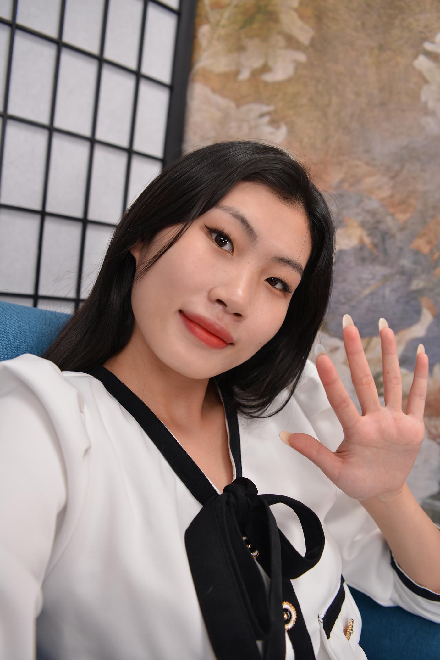 图片[19]-[Sexy Asian Girls Feet] No.022 模特苏溪的姓感的40码大脚丫 裸足图片 [181P] – 速更版-美库