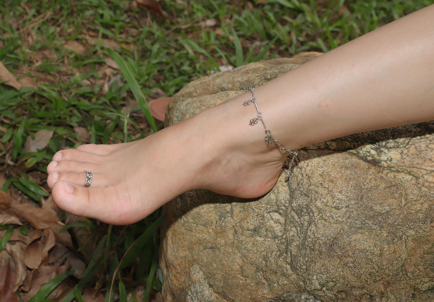 图片[51]-[Pary学生模拍] No.038 新模小宁草地上大方露出美jiao [118P] – 速更版-美库