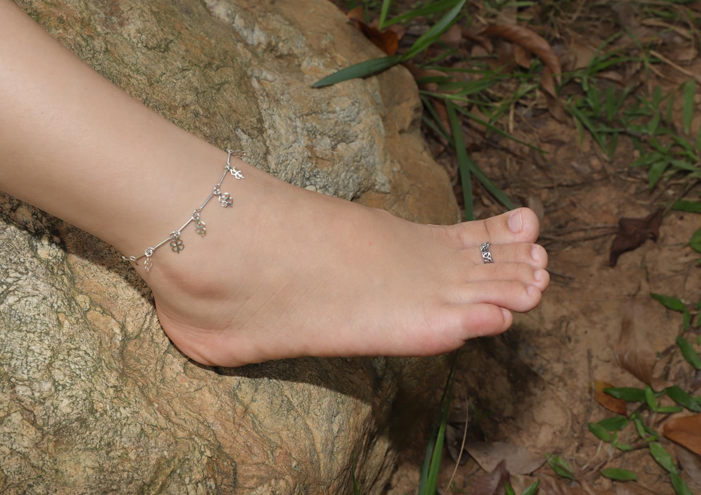 图片[52]-[Pary学生模拍] No.038 新模小宁草地上大方露出美jiao [118P] – 速更版-美库