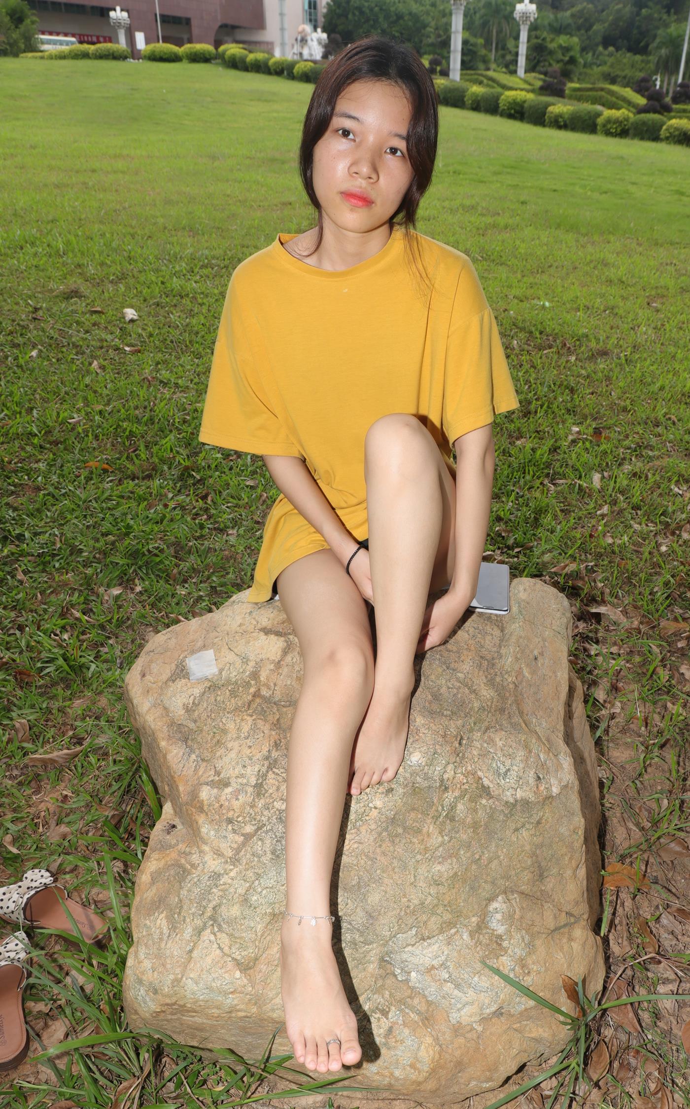 图片[54]-[Pary学生模拍] No.038 新模小宁草地上大方露出美jiao [118P] – 速更版-美库