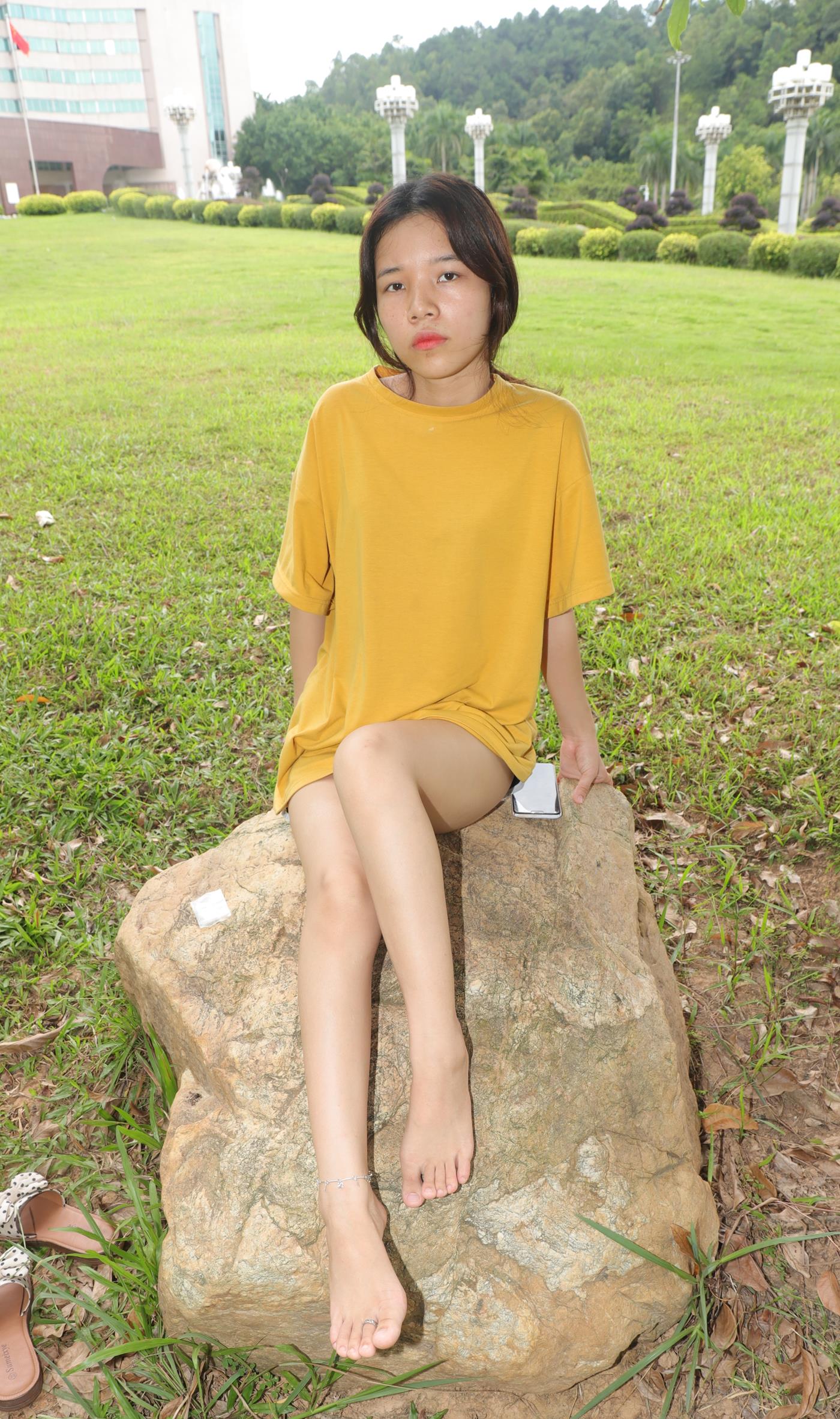 图片[56]-[Pary学生模拍] No.038 新模小宁草地上大方露出美jiao [118P] – 速更版-美库