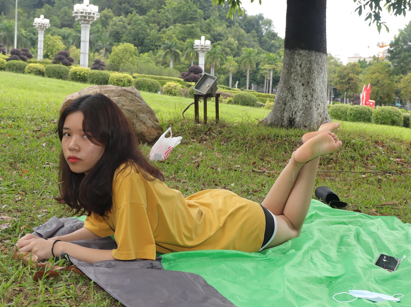 图片[79]-[Pary学生模拍] No.038 新模小宁草地上大方露出美jiao [118P] – 速更版-美库