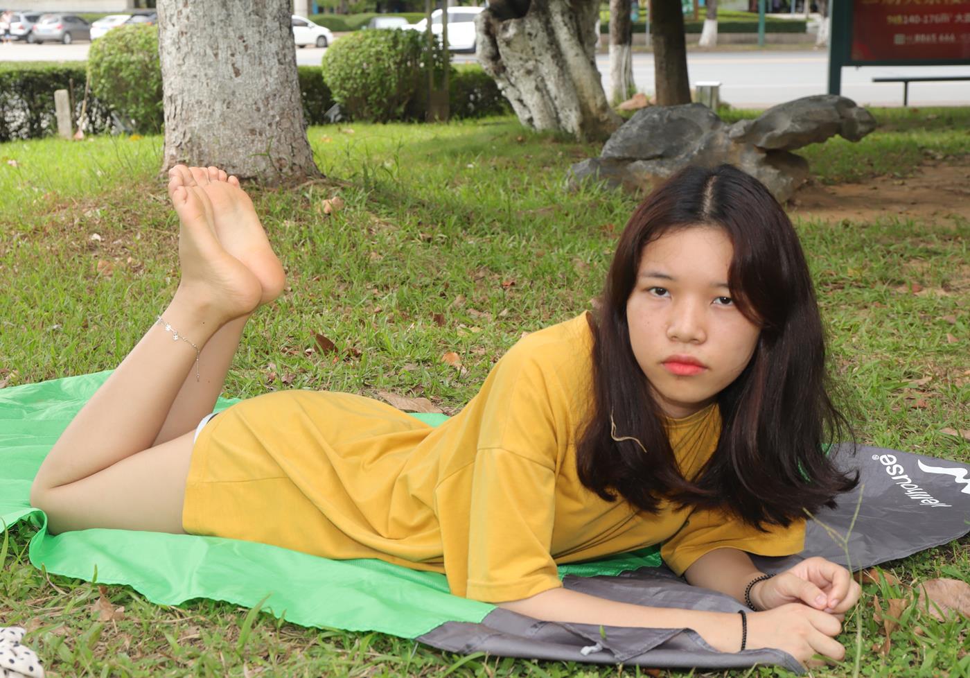 图片[81]-[Pary学生模拍] No.038 新模小宁草地上大方露出美jiao [118P] – 速更版-美库