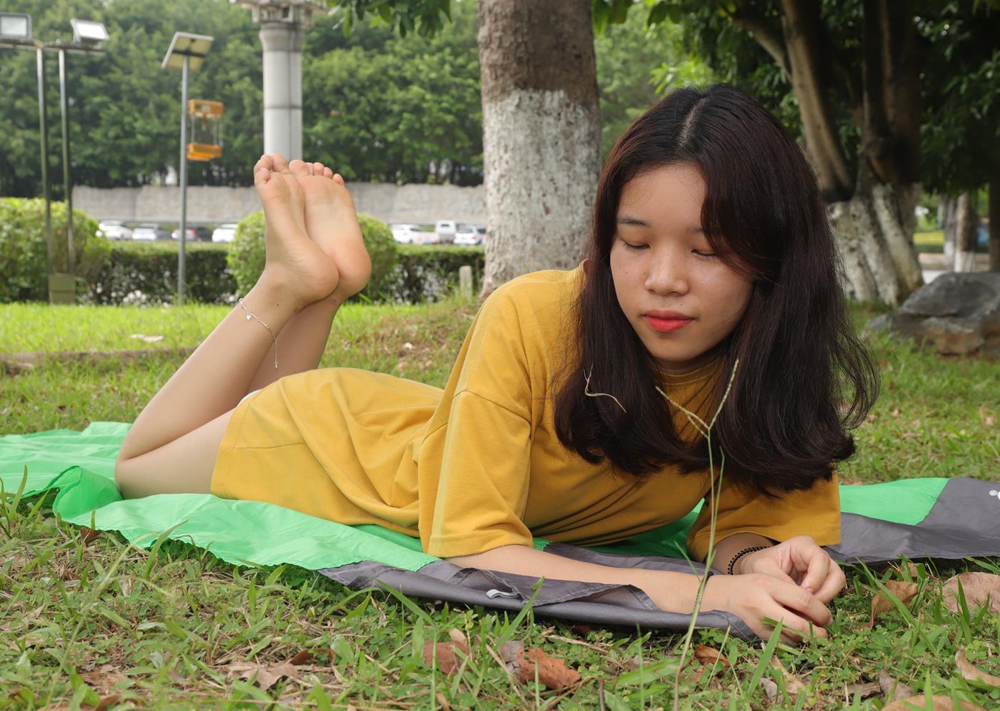 图片[84]-[Pary学生模拍] No.038 新模小宁草地上大方露出美jiao [118P] – 速更版-美库