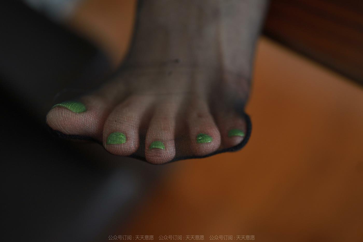 图片[15]-[IESS异思趣向] 2022.08.22 丝享家1185：团团《台上桌下》[84P] – 速更版-美库