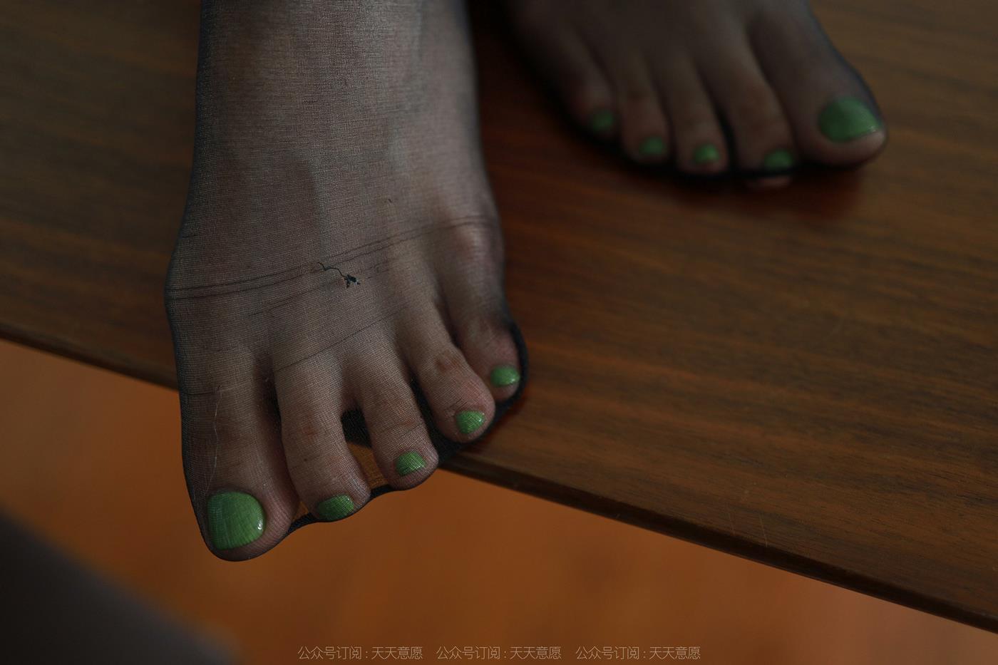 图片[16]-[IESS异思趣向] 2022.08.22 丝享家1185：团团《台上桌下》[84P] – 速更版-美库