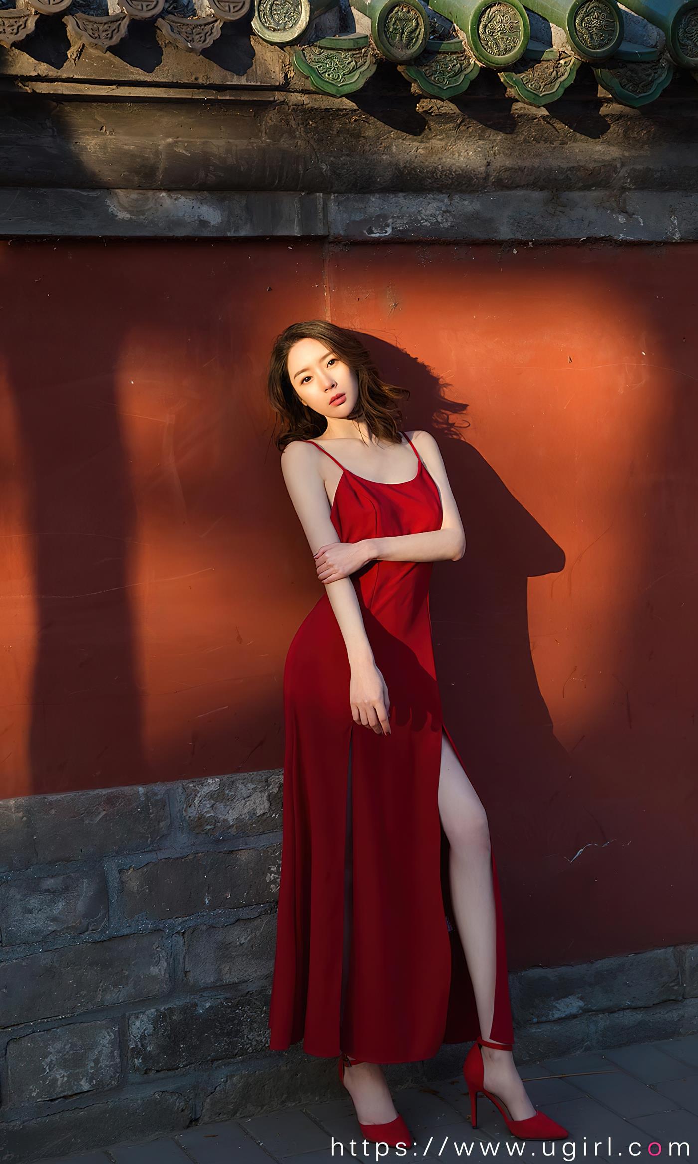 图片[34]-[爱尤物]2023 NO.2503 梦心玥 烟花不灭[35P] – 速更版-美库