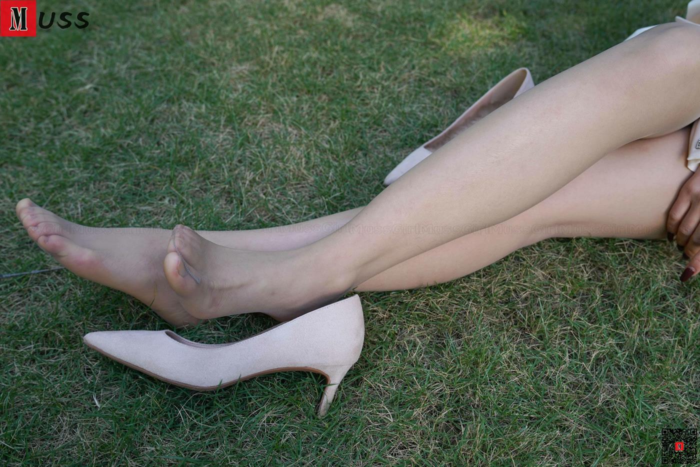 图片[61]-[MussGirl慕丝女郎]NO.412 草地上得精灵A[99P] – 速更版-美库
