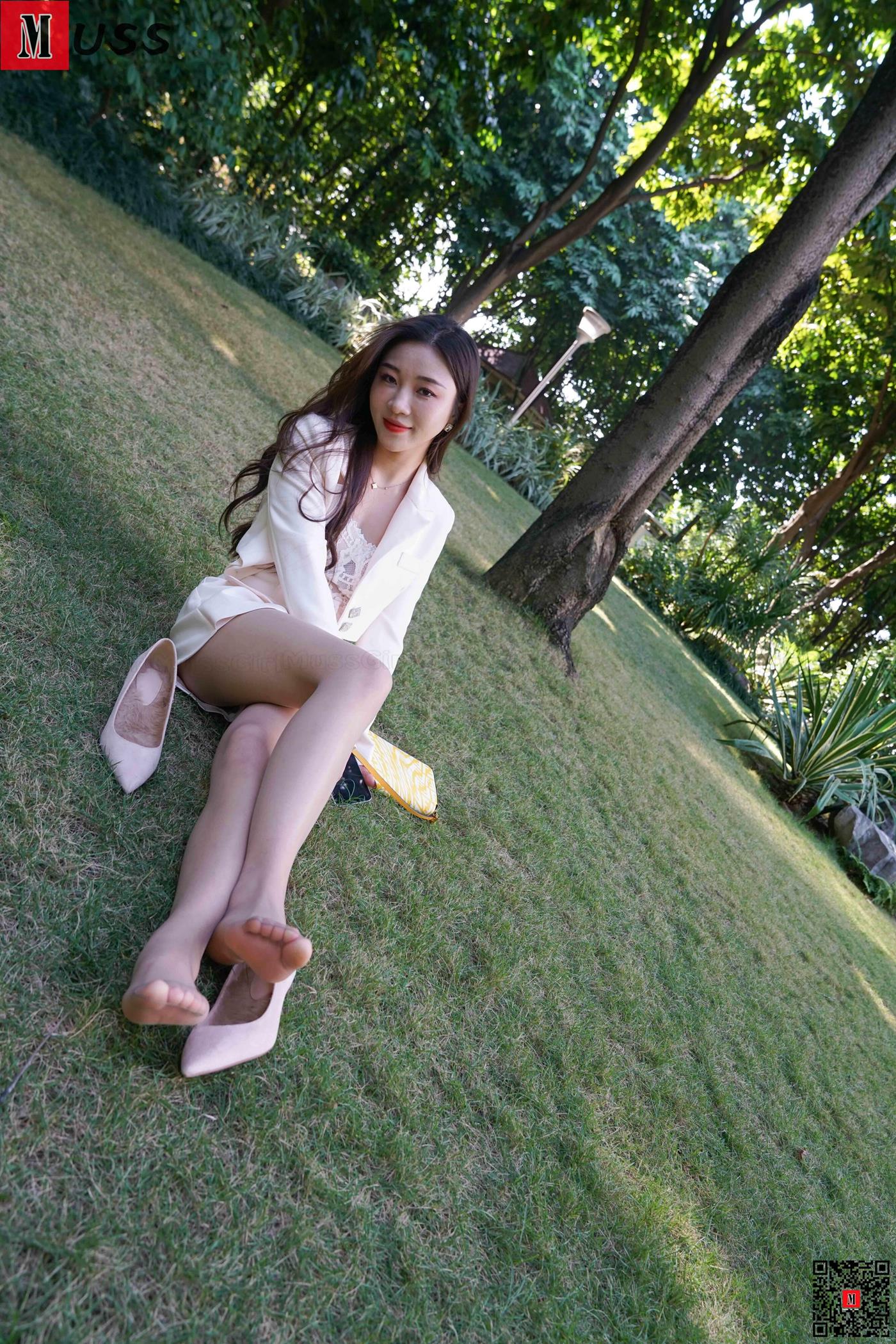 图片[65]-[MussGirl慕丝女郎]NO.412 草地上得精灵A[99P] – 速更版-美库