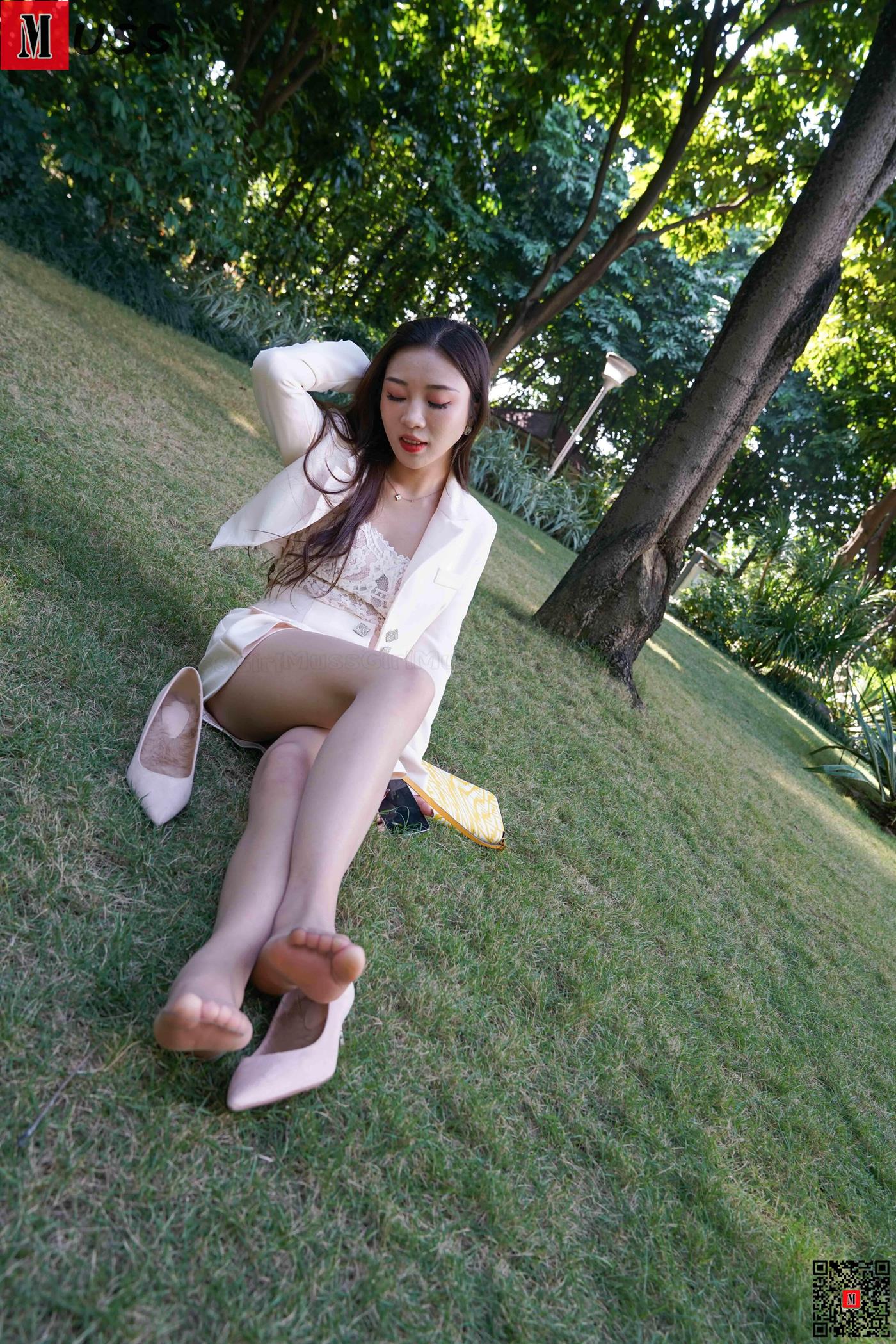 图片[68]-[MussGirl慕丝女郎]NO.412 草地上得精灵A[99P] – 速更版-美库