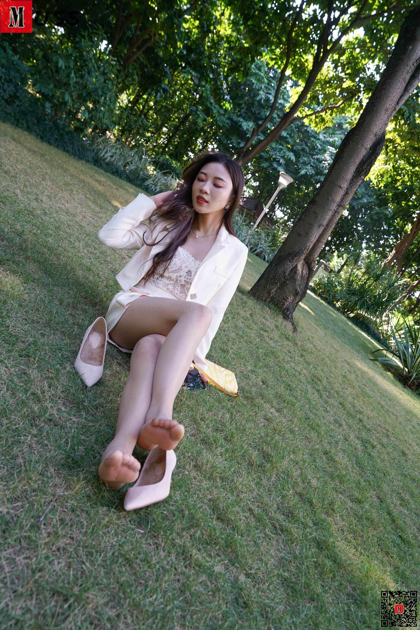 图片[70]-[MussGirl慕丝女郎]NO.412 草地上得精灵A[99P] – 速更版-美库