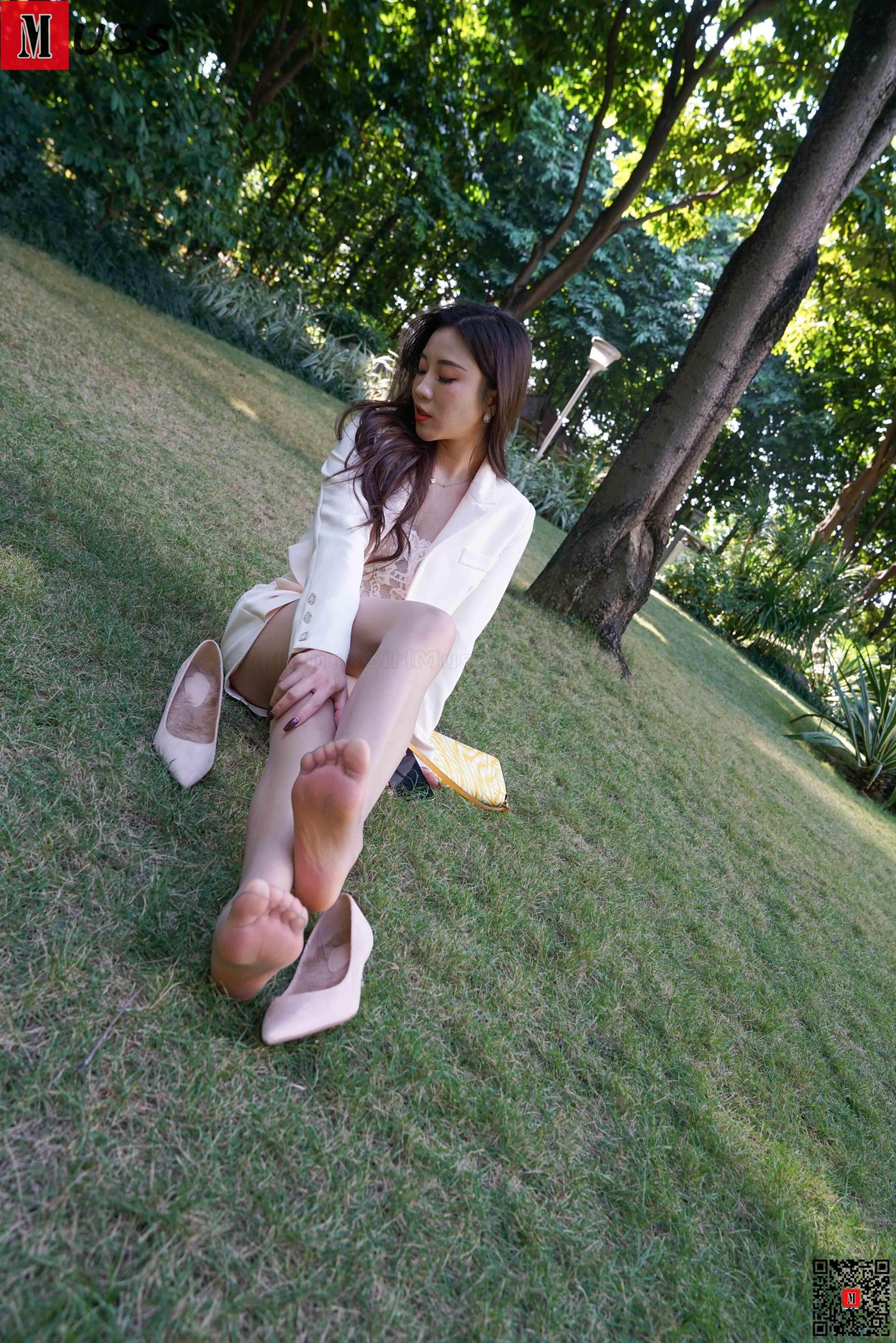 图片[73]-[MussGirl慕丝女郎]NO.412 草地上得精灵A[99P] – 速更版-美库