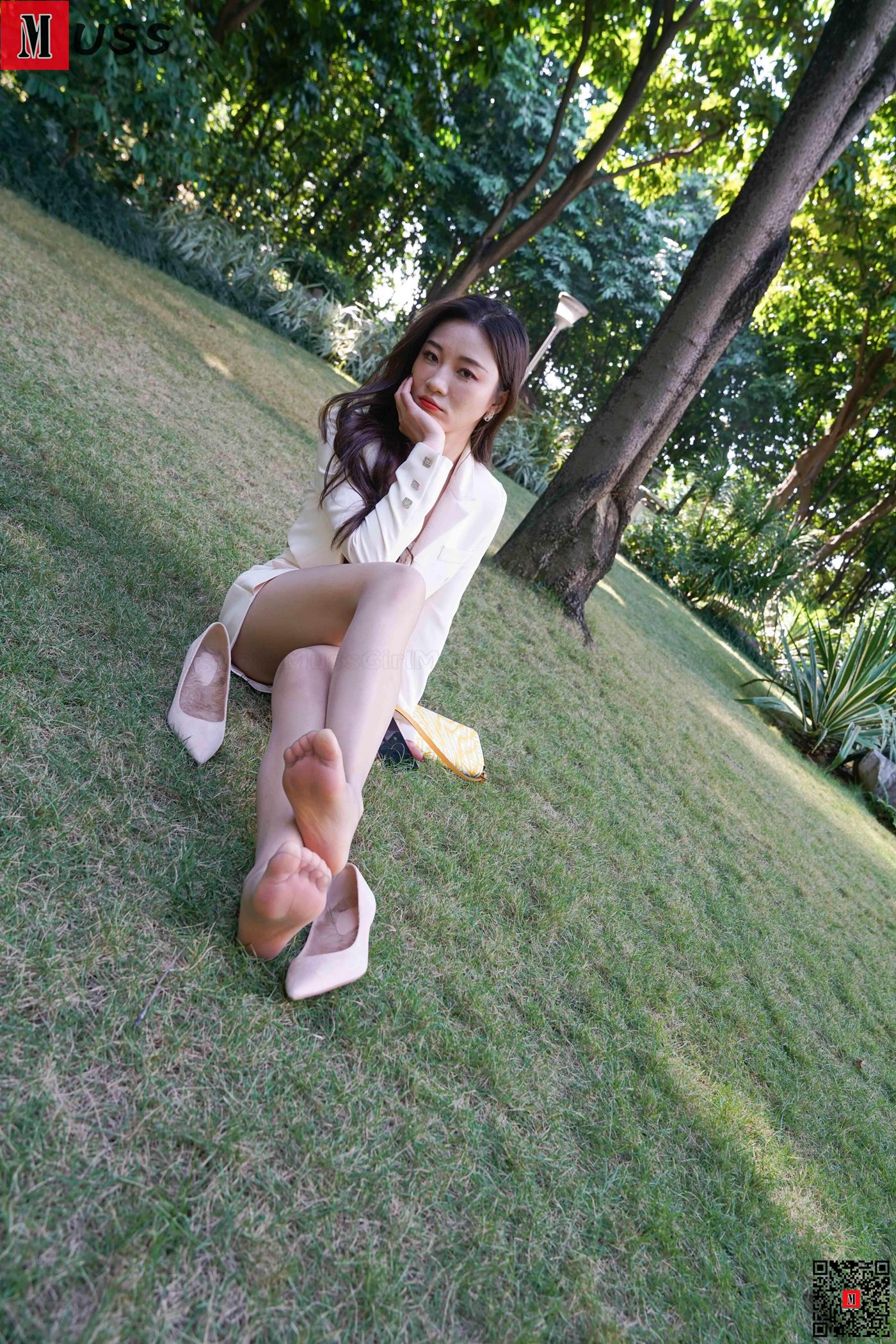 图片[77]-[MussGirl慕丝女郎]NO.412 草地上得精灵A[99P] – 速更版-美库