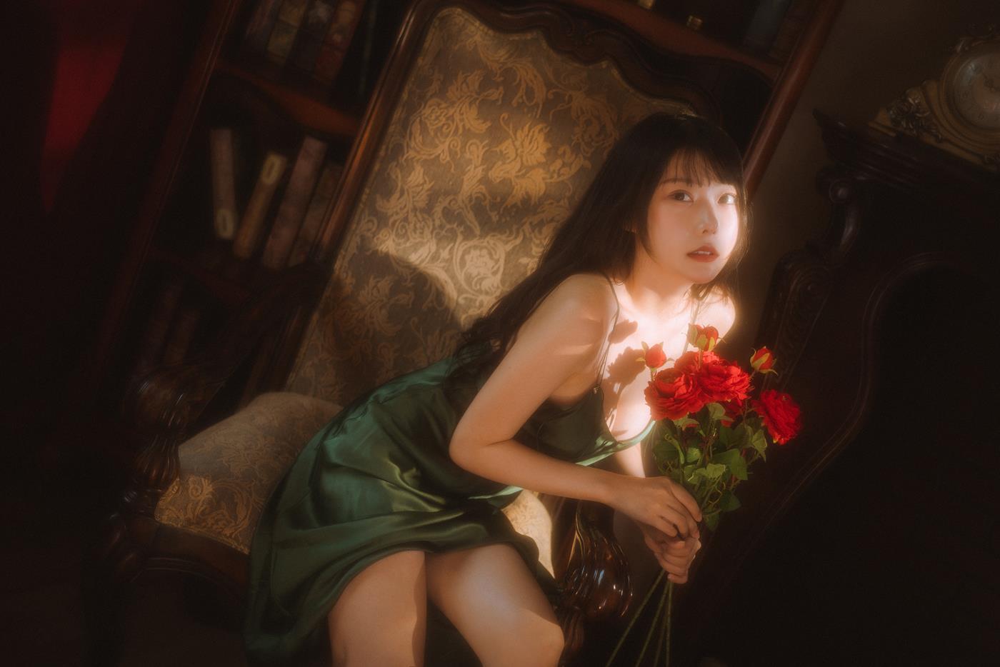 图片[23]-网紅Coser@香草喵露露  杨枝甘露 绿色连衣裙 [45P] – 速更版-美库