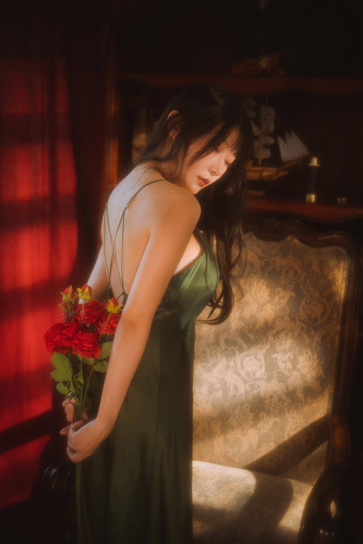 图片[38]-网紅Coser@香草喵露露  杨枝甘露 绿色连衣裙 [45P] – 速更版-美库