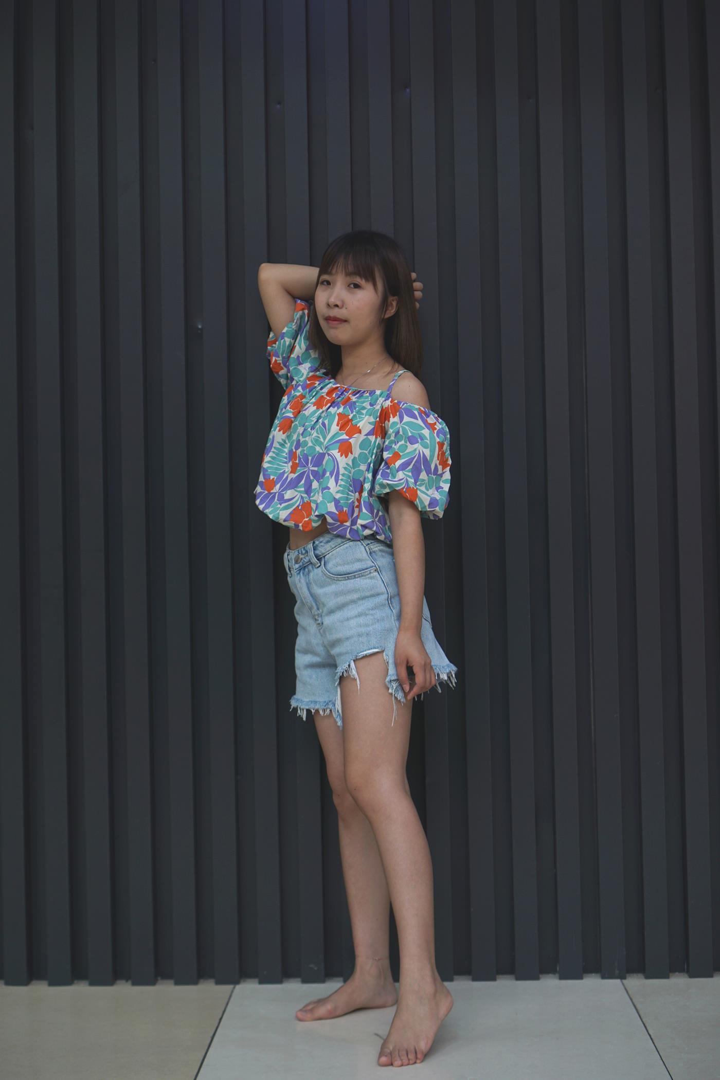 图片[11]-[Pary学生模拍] No.039 小燕的37码美jiao [77P] – 速更版-美库