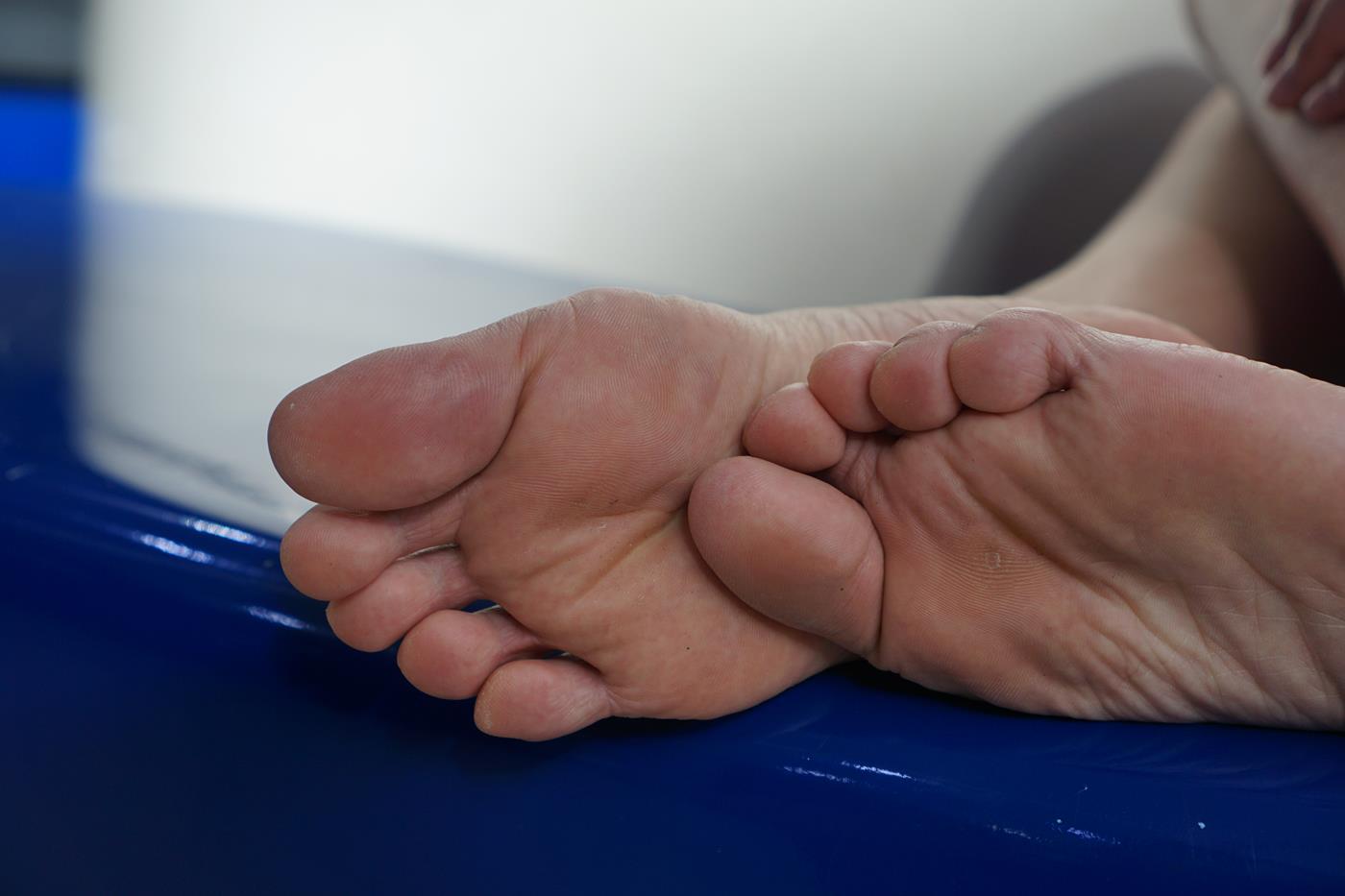 图片[27]-[Pary学生模拍] No.039 小燕的37码美jiao [77P] – 速更版-美库