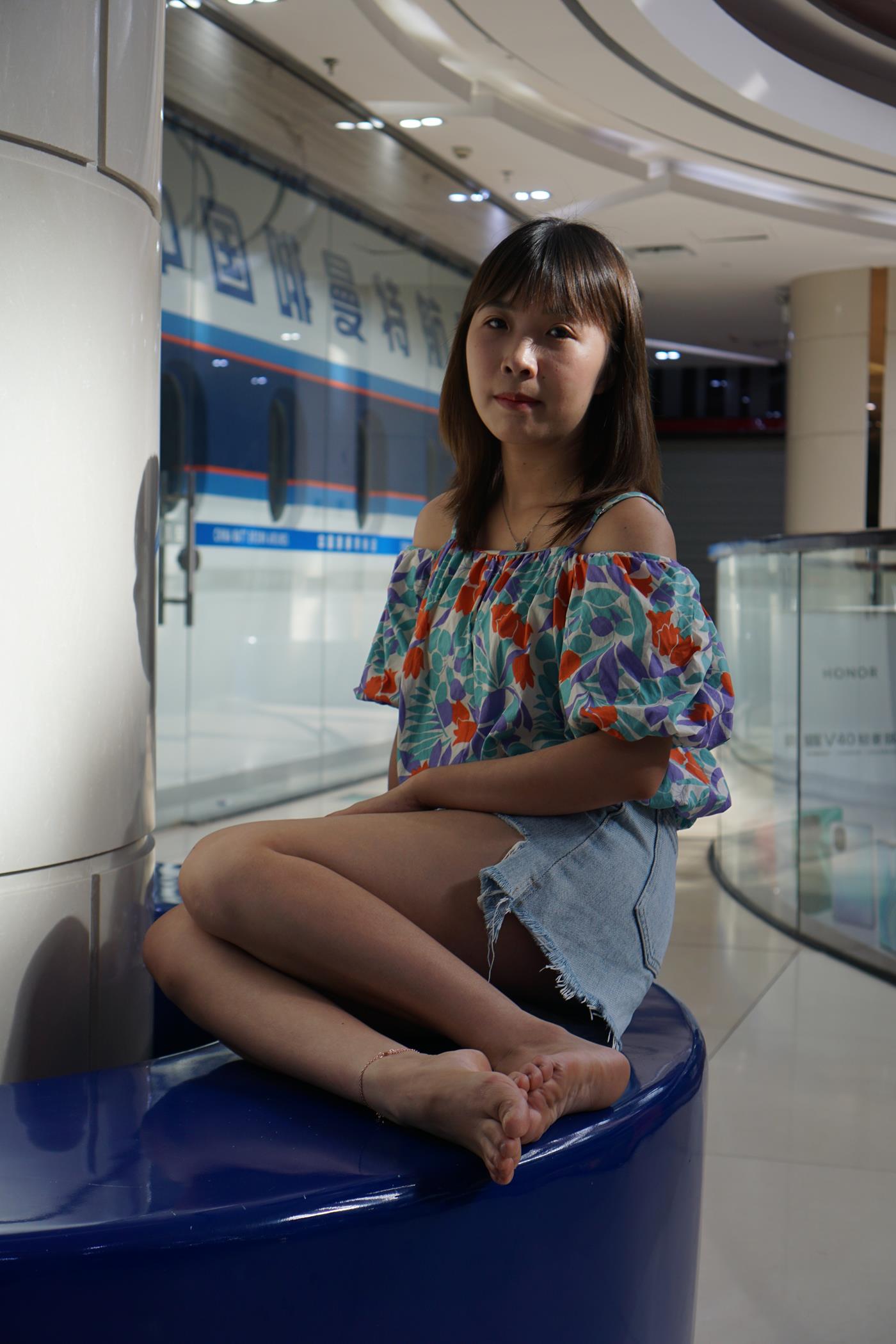 图片[29]-[Pary学生模拍] No.039 小燕的37码美jiao [77P] – 速更版-美库