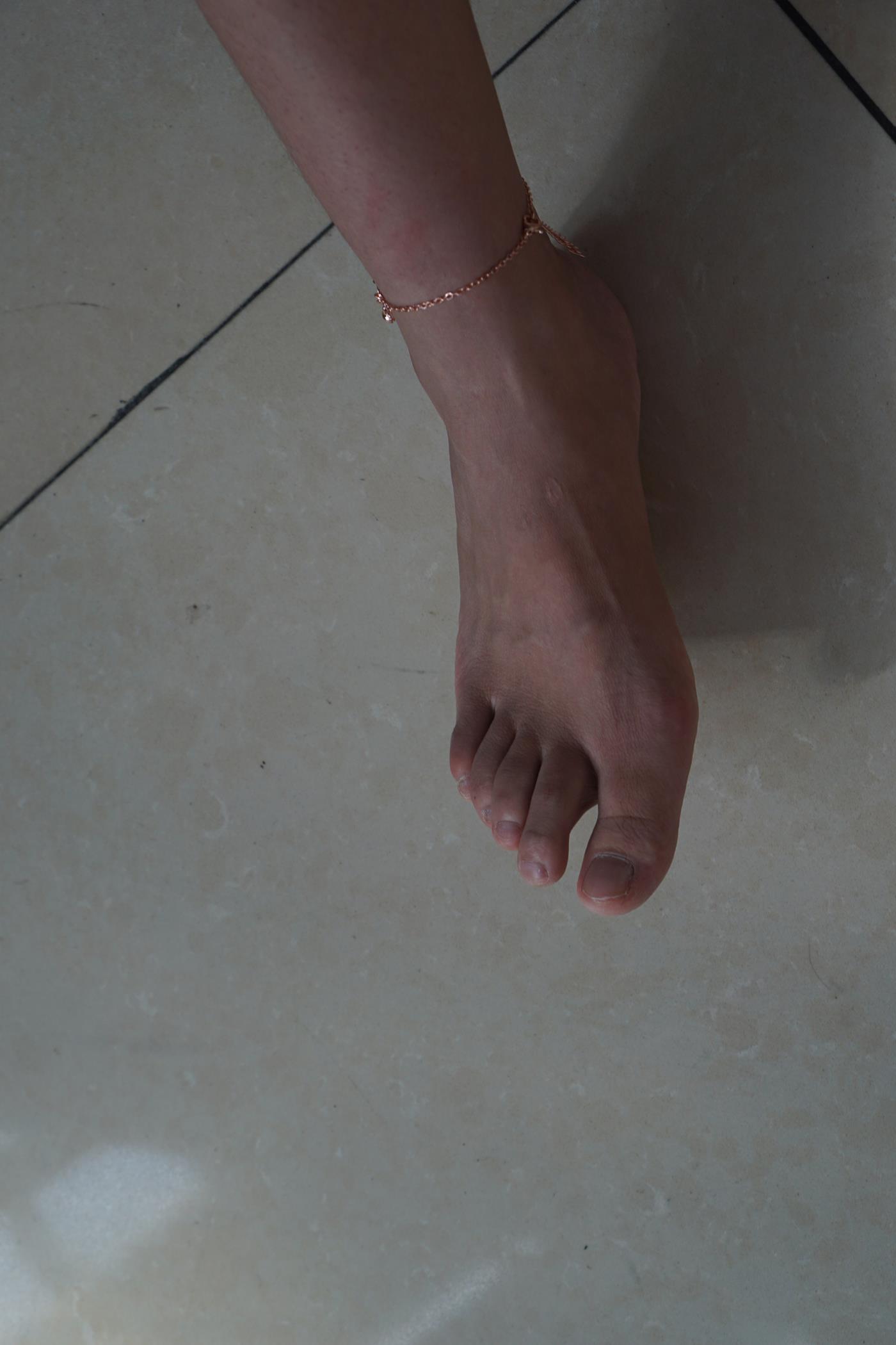 图片[75]-[Pary学生模拍] No.039 小燕的37码美jiao [77P] – 速更版-美库