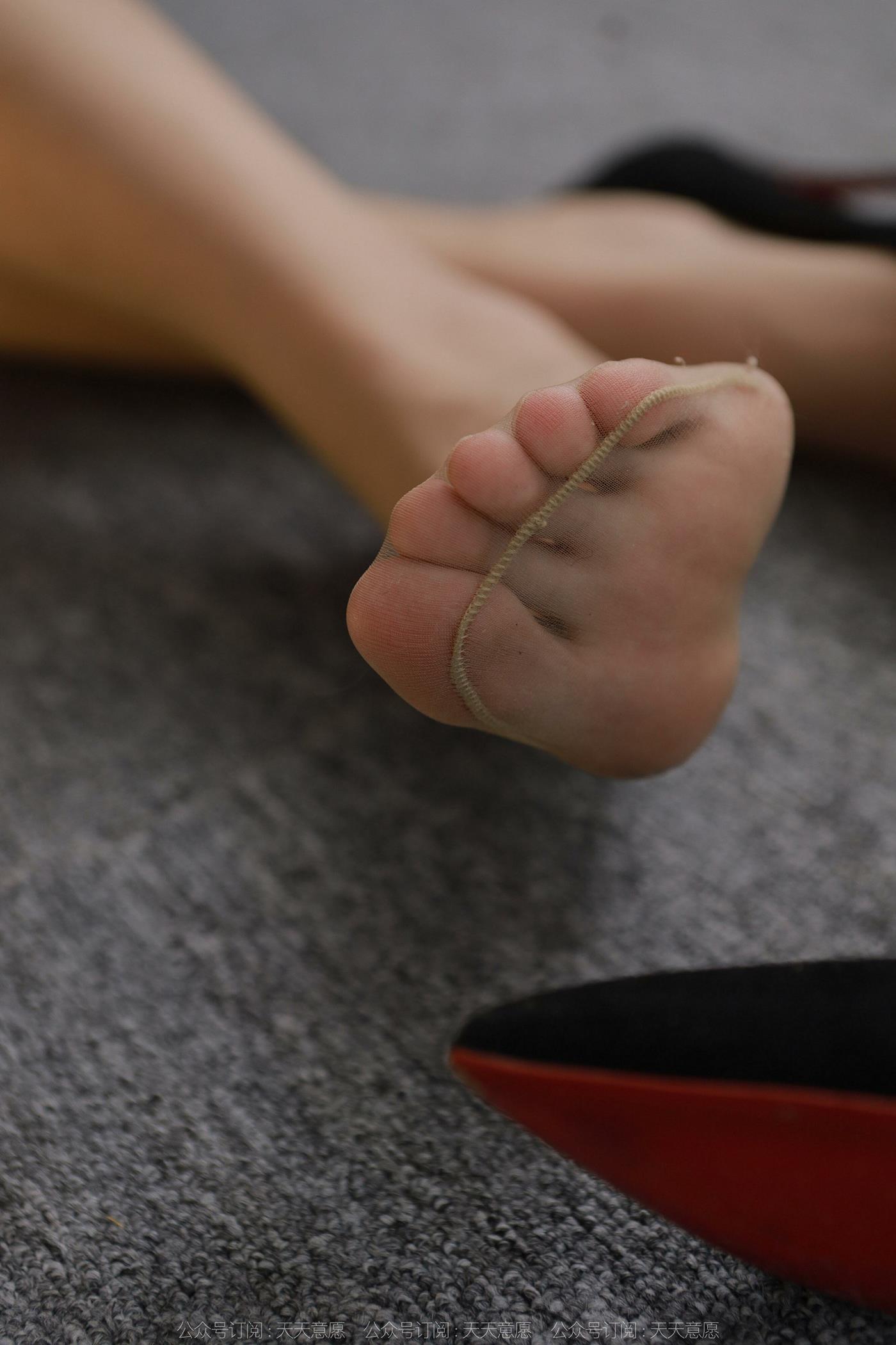 图片[38]-[IESS异思趣向] 2022.08.24 丝享家1187：小宝《快乐星期五》[79P] – 速更版-美库