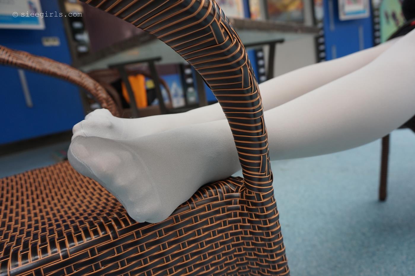 图片[41]-[SIEE丝意]新刊 NO.048 琦琦 等你看电影[85P] – 速更版-美库