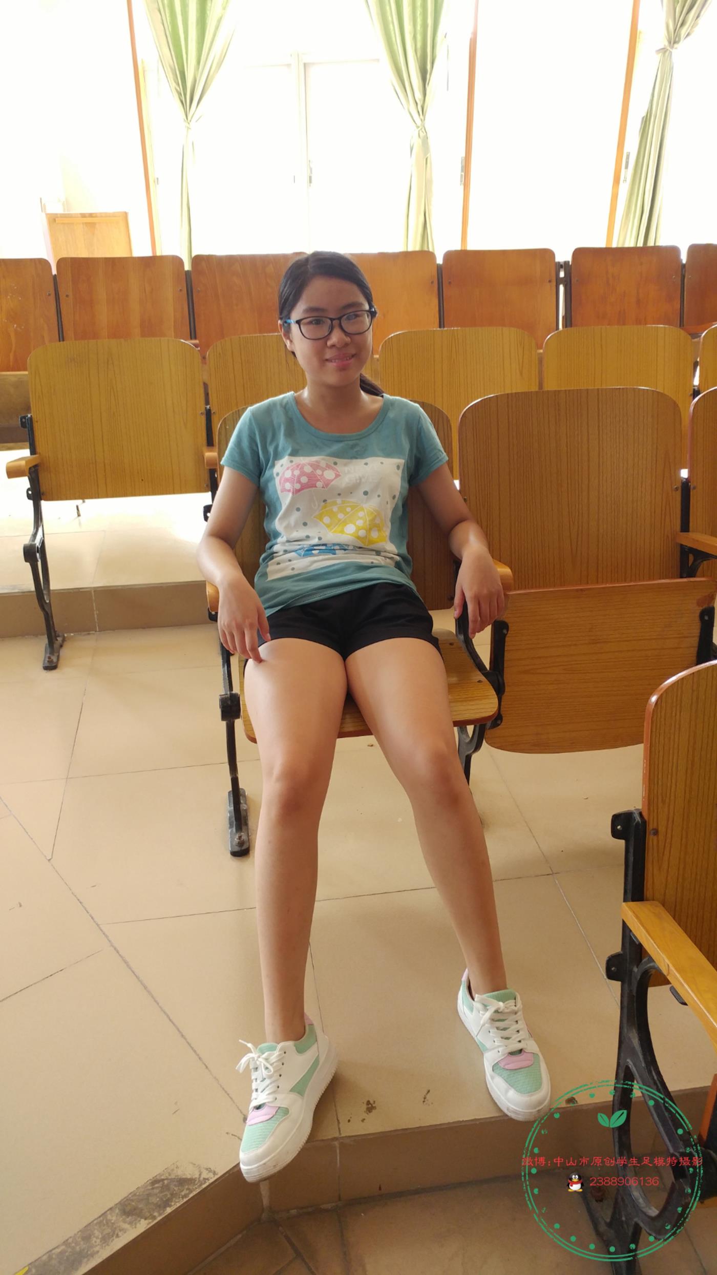 图片[32]-中山足模原创摄影 NO.002 2020 浪网学妹 [49P] – 速更版-美库